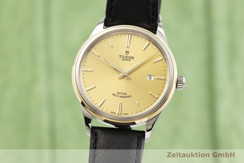 tudor style gold