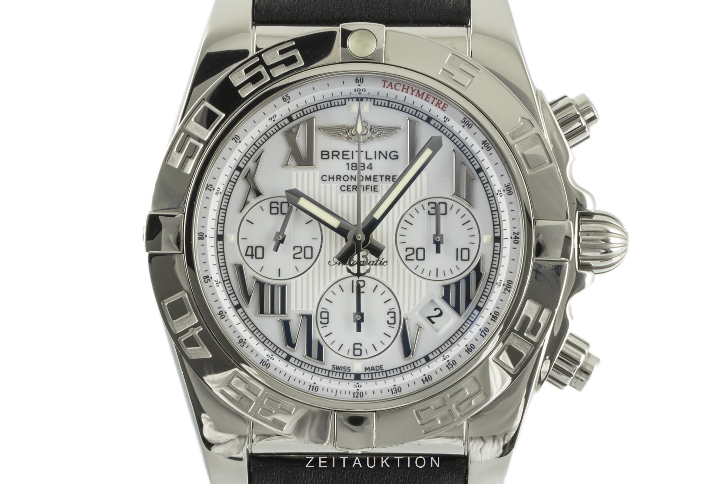 breitling chronomat 44 white dial