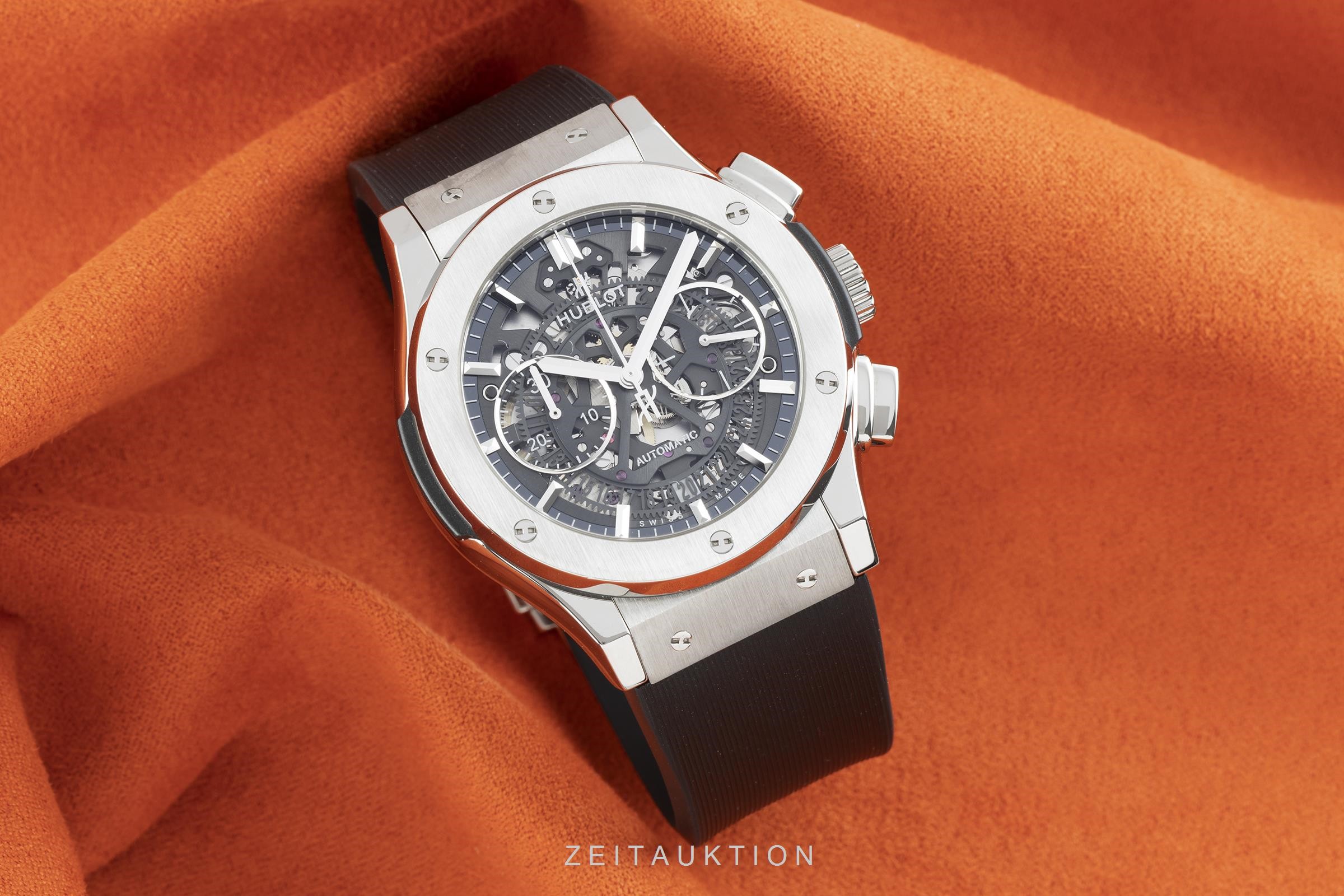 Hublot Classic Fusion chronograph titanium automatic Ref. 525.NX.0170.LR  | Zeitauktion