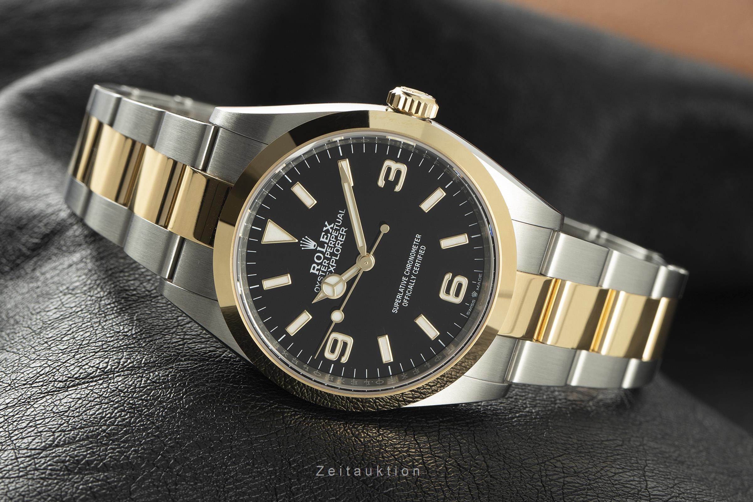 Explorer Explorer