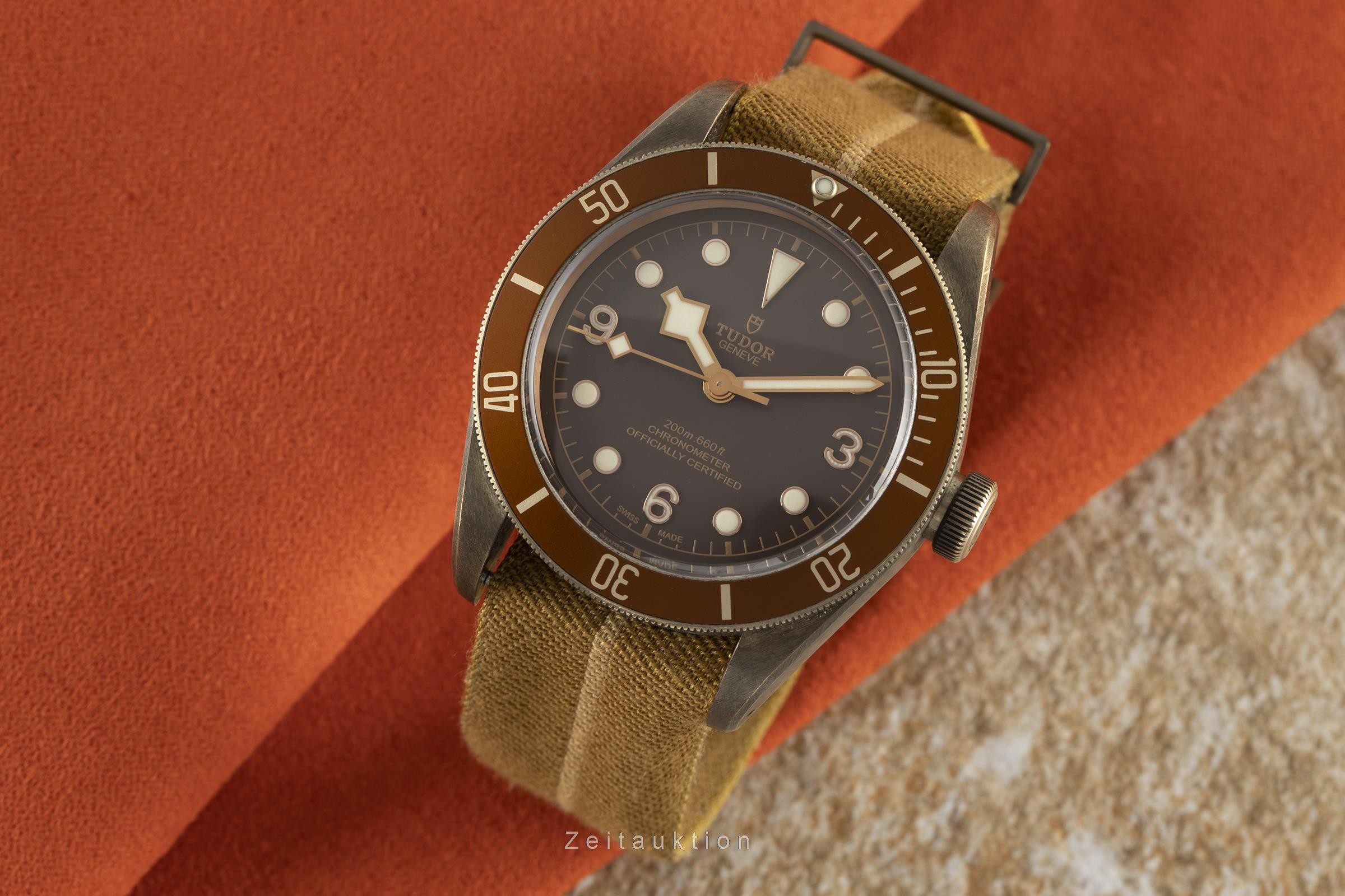 Tudor Heritage Black Bay Bronze Automatik Kal. MT5601 Ref. 79250B  | Zeitauktion