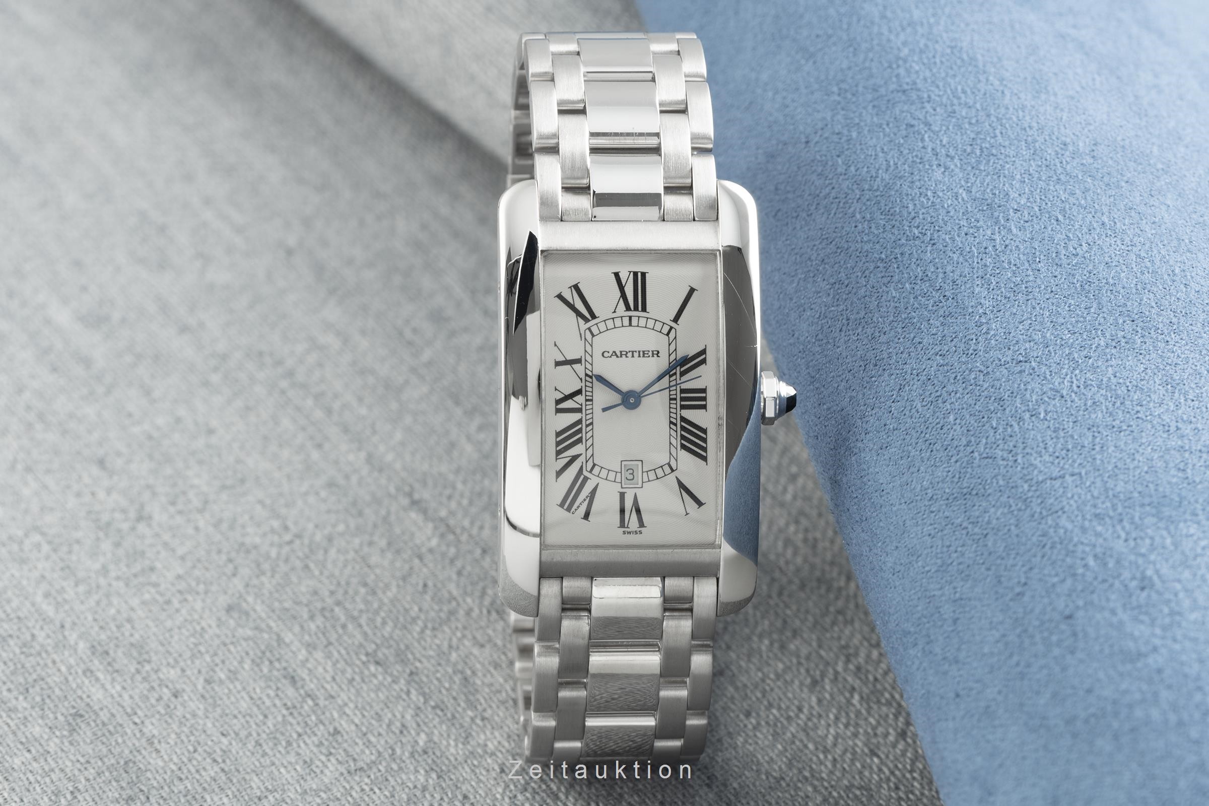 Cartier Tank Américaine 18 ct white gold automatic Kal. 120 Ref. 1741 |  2108093