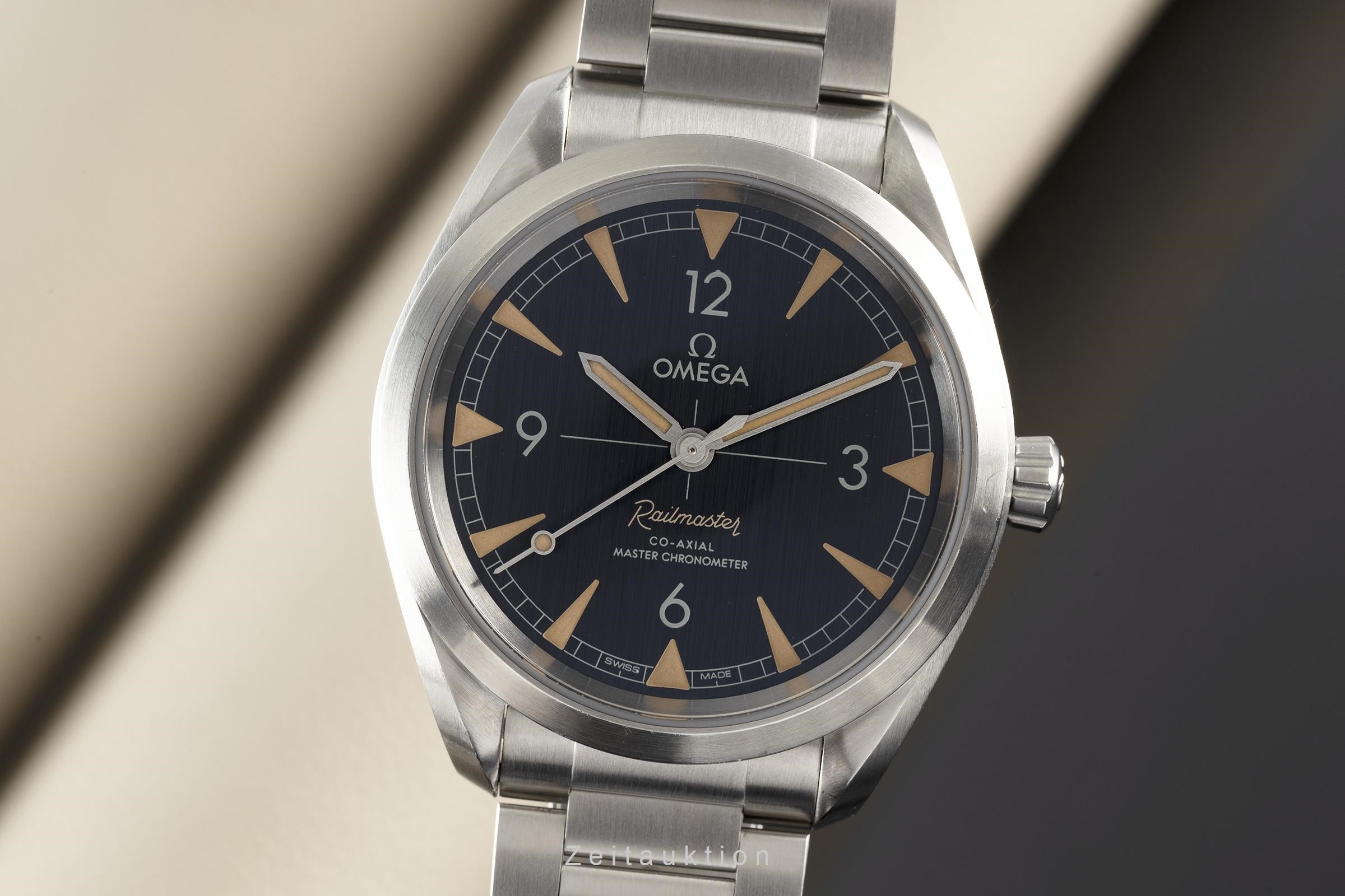 Omega Railmaster acero automático Kal. 8806 Ref. 220.10.40.20.01.001  | Zeitauktion