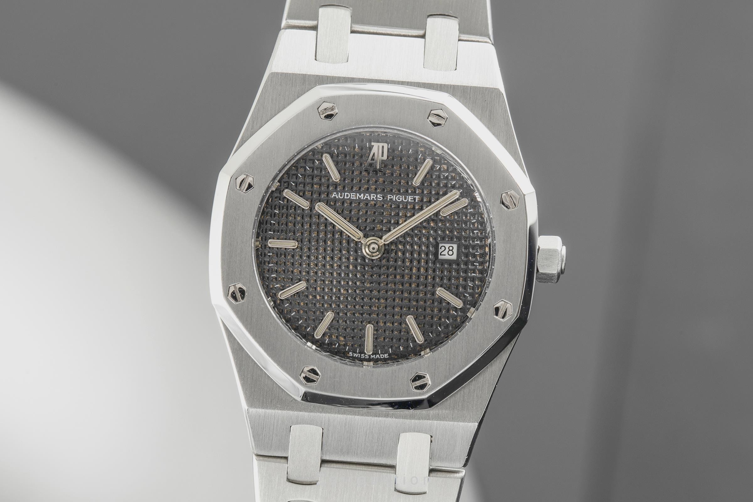 Audemars Piguet Royal Oak acciaio quarzo Kal. 2610  | Zeitauktion