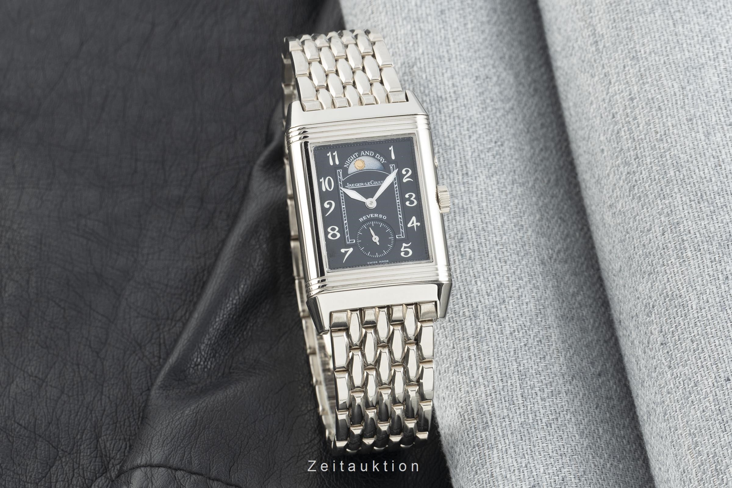 Jaeger-LeCoultre Reverso or blanc 18 ct à remontage manuel Ref. 270.3.54  | Zeitauktion