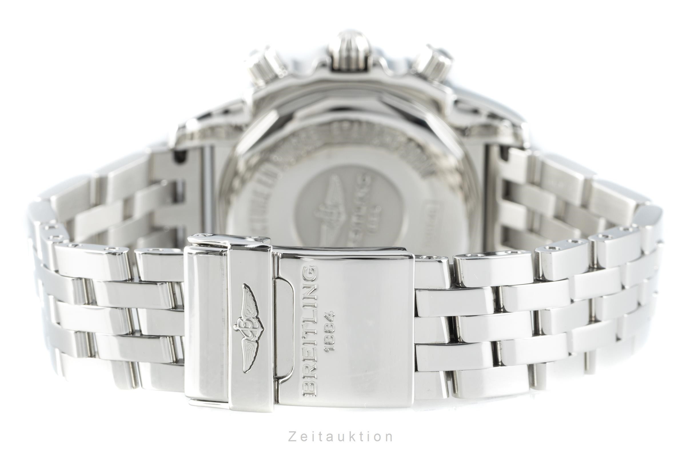 Breitling Chronomat 41 chronograph steel automatic Kal. B01 Ref. AB0140 |  2111293