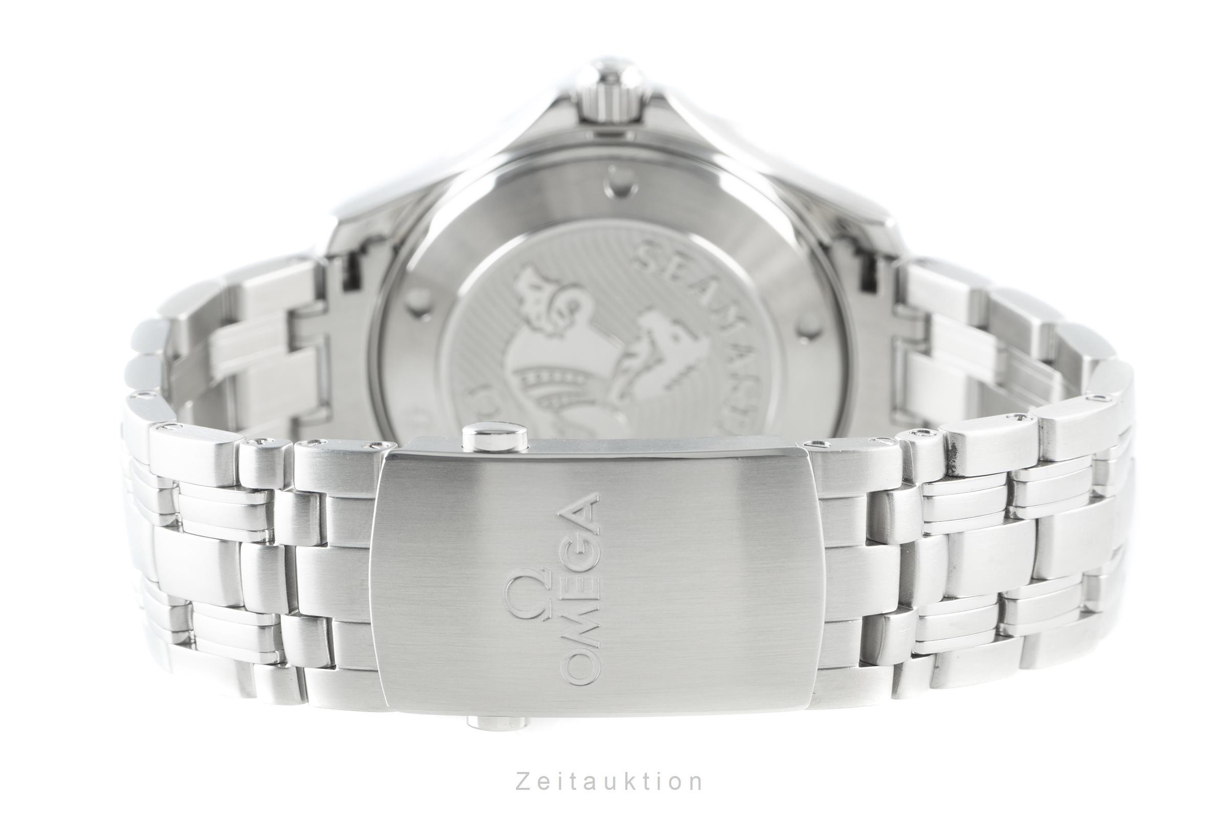 Omega Seamaster acciaio automatismo Kal. 2500 Ref. 212.30.41.20.03.001  | Zeitauktion