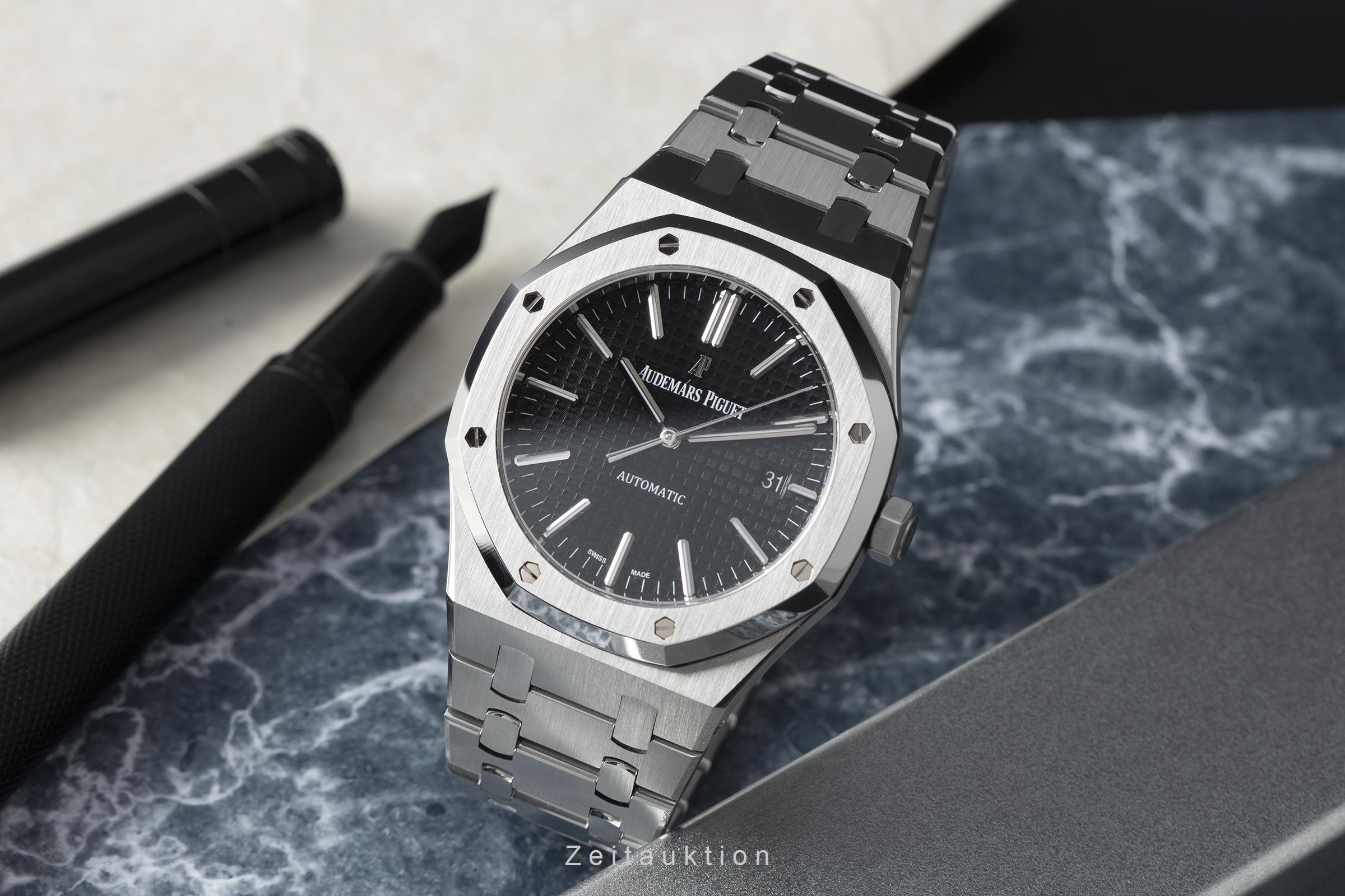 Audemars Piguet Royal Oak acier automatique Kal. 3120 Ref. 15400ST.OO.1220ST.01  | Zeitauktion