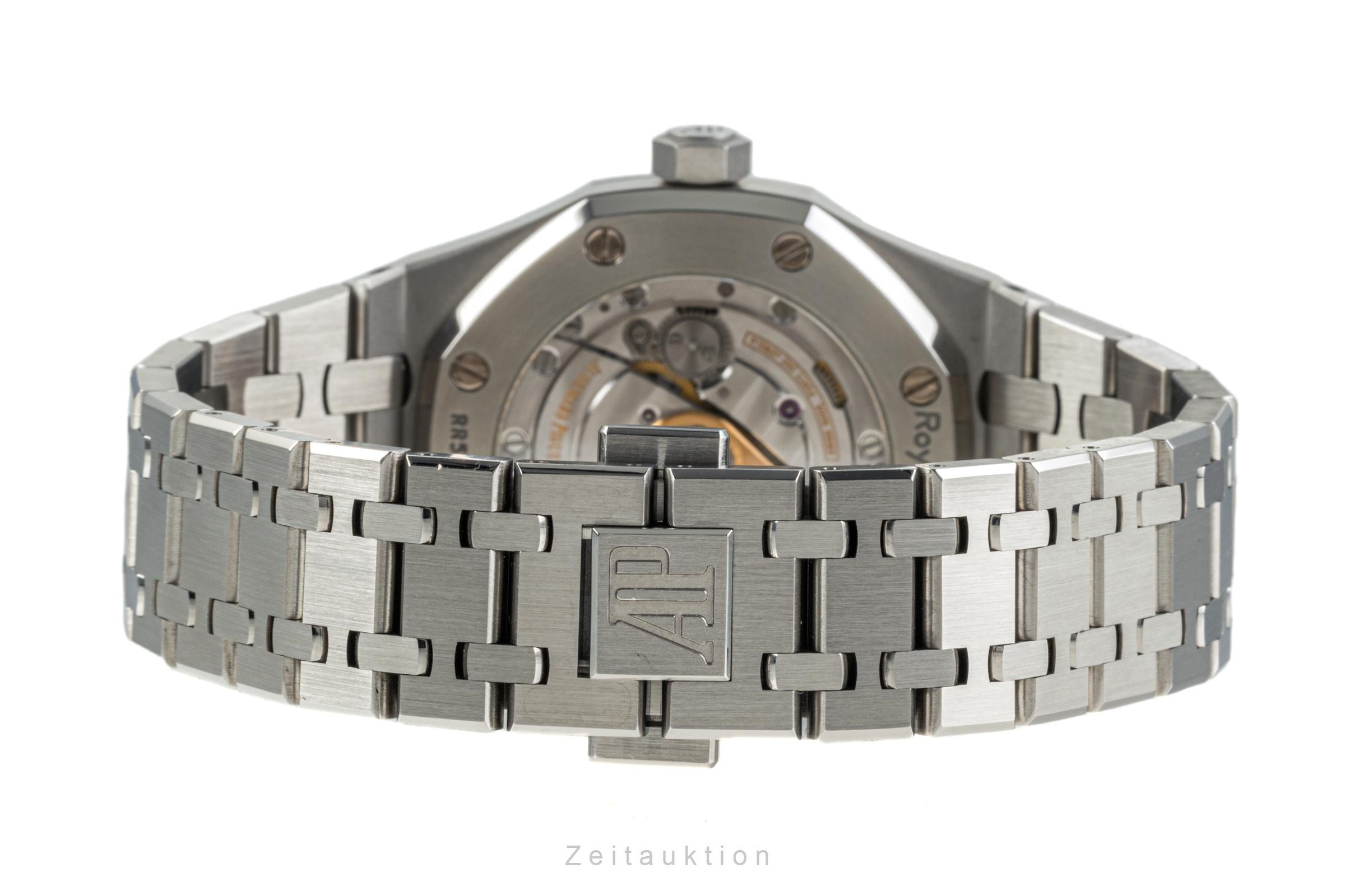 Audemars Piguet Royal Oak steel automatic Kal. 3120 Ref. 15450ST.OO.1256ST.03  | Zeitauktion