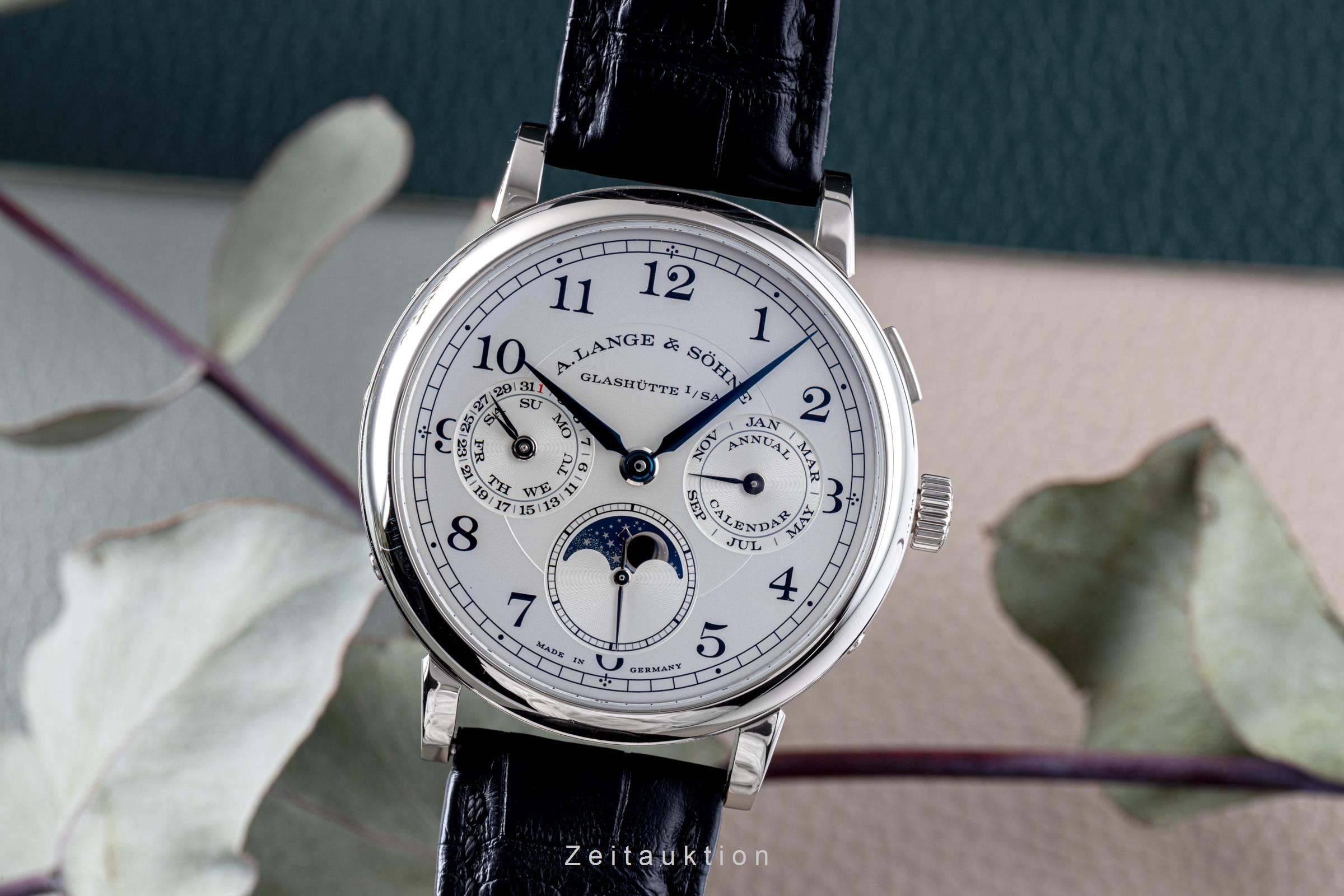 A. Lange & Söhne 1815 18k Weissgold Handaufzug Kal. L051.3 Ref. 238.026  | Zeitauktion