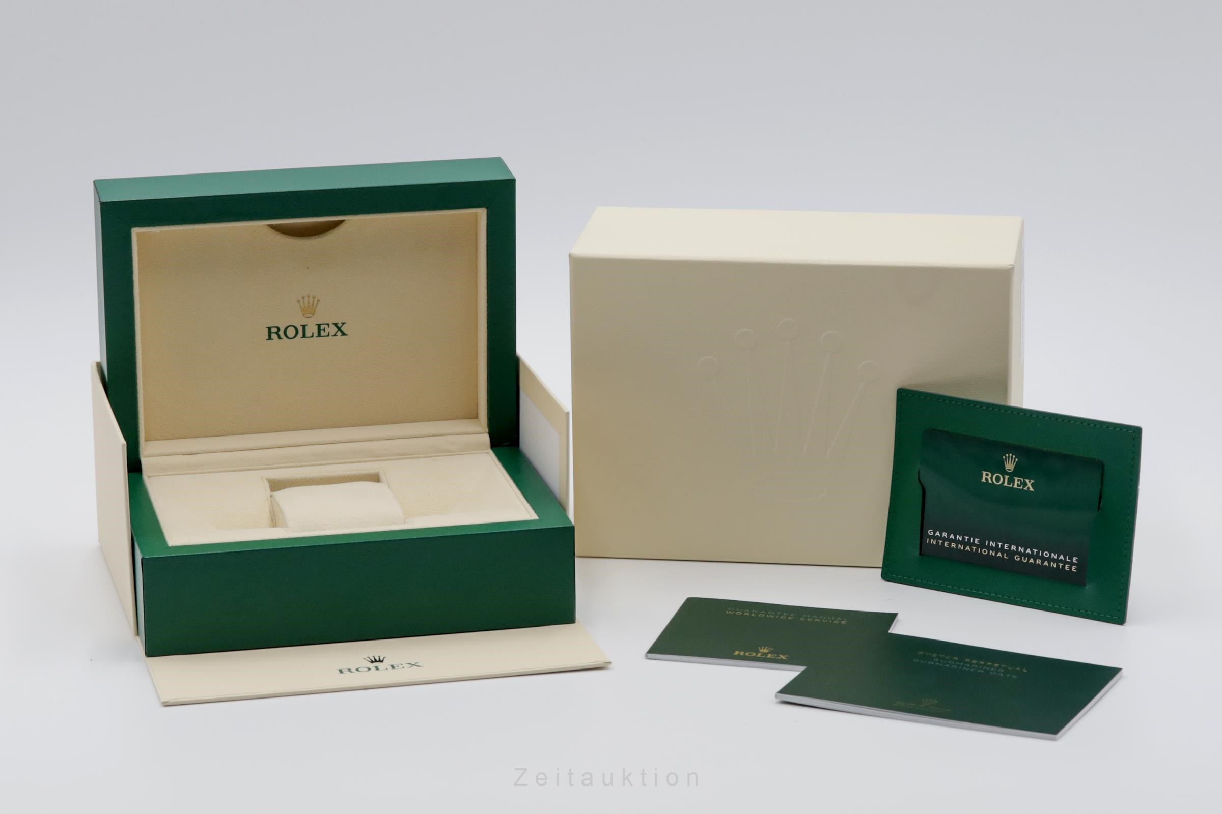 Rolex Submariner acero automático Kal. 3235 Ref. 126610LV  | Zeitauktion