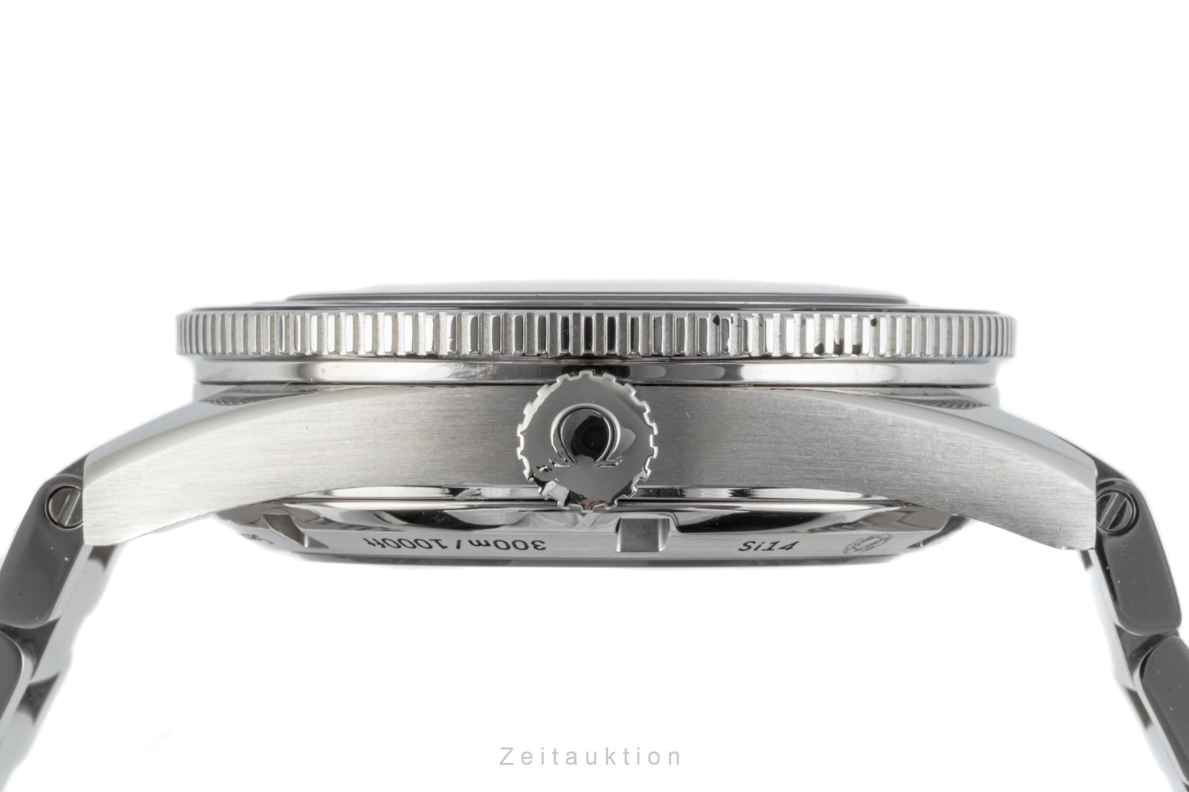 Omega Seamaster acero automático Kal. 8400 Ref. 233.30.41.21.01.001  | Zeitauktion