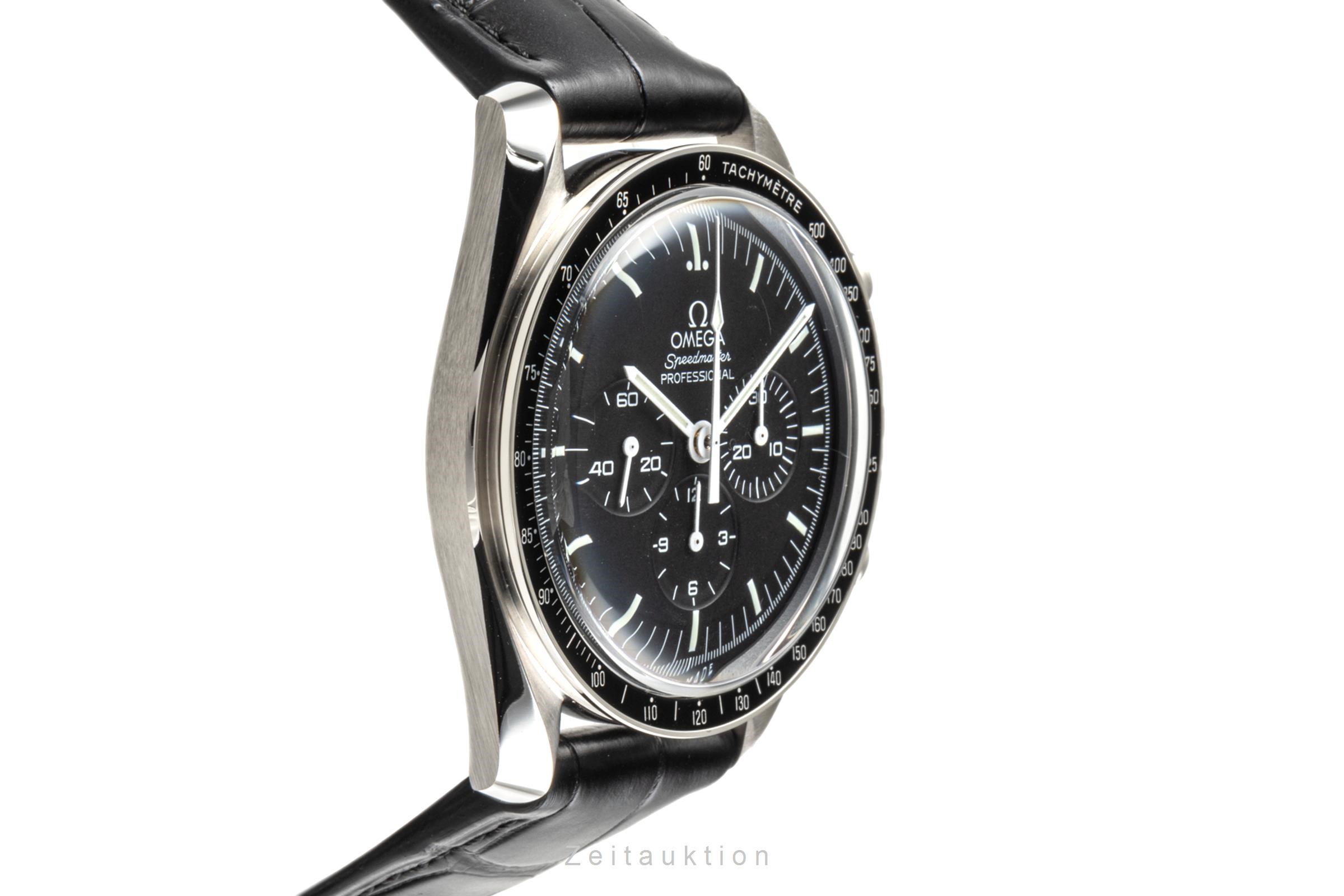 Omega Speedmaster Moonwatch chronograph steel manual winding Kal. 1861 Ref. 311.33.42.30.01.001  | Zeitauktion