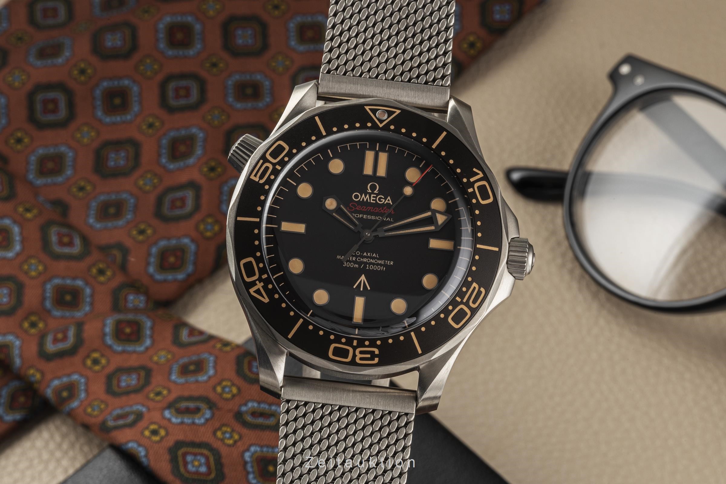 Omega Seamaster titanium automatic Kal. 8806 Ref. 210.90.42.20.01.001  | Zeitauktion