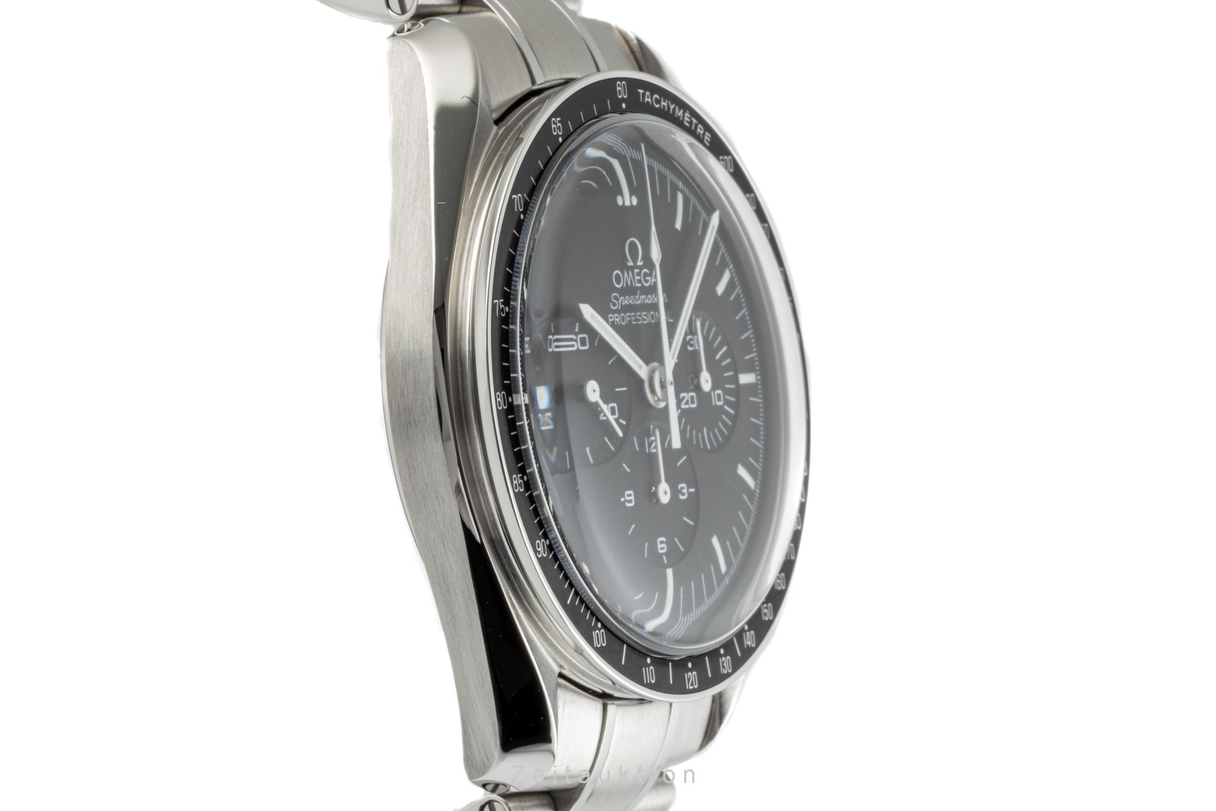 Omega Speedmaster chronograph steel manual winding Kal. 1861 Ref. 311.30.42.30.01.005  | Zeitauktion