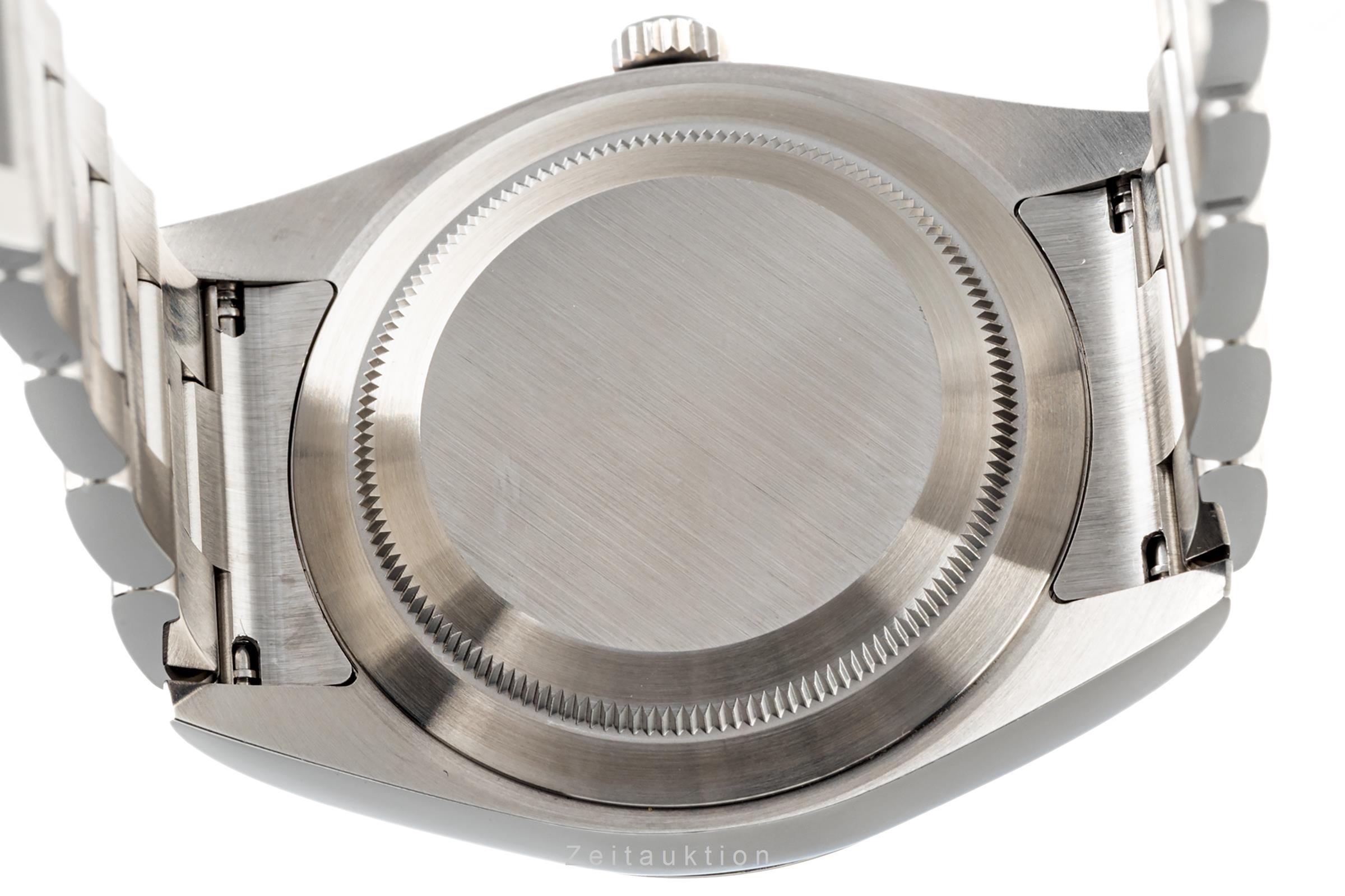 Rolex Oyster Perpetual steel automatic Kal. 3132 Ref. 114300  | Zeitauktion