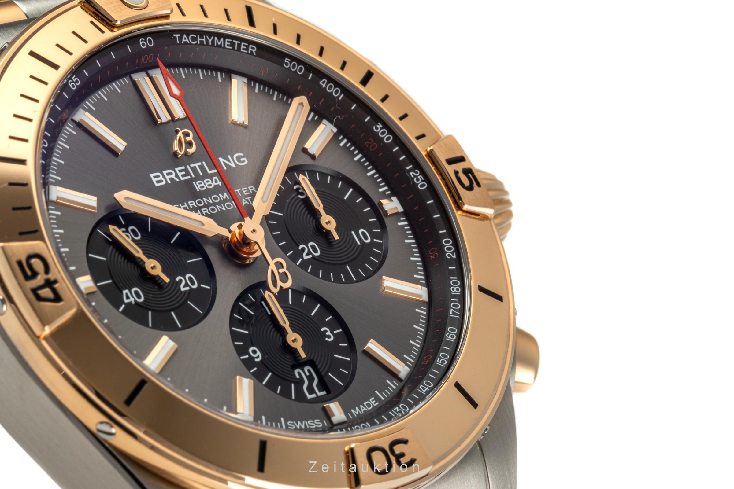 Breitling Chronomat chronograph steel / gold automatic Kal. B01 Ref. UB0134101B1U1  | Zeitauktion
