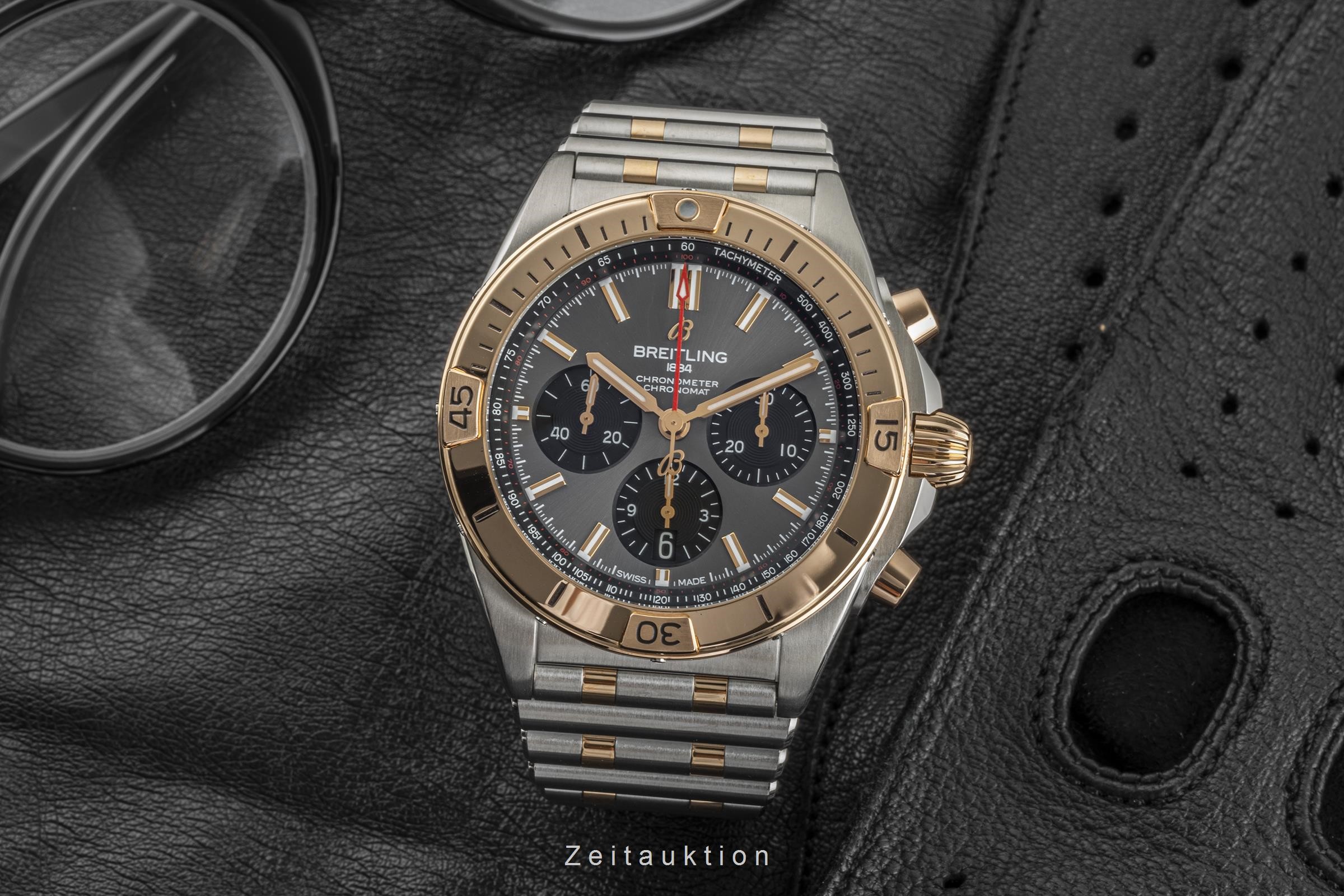 Breitling Chronomat chronograph steel / gold automatic Kal. B01 Ref. UB0134101B1U1  | Zeitauktion