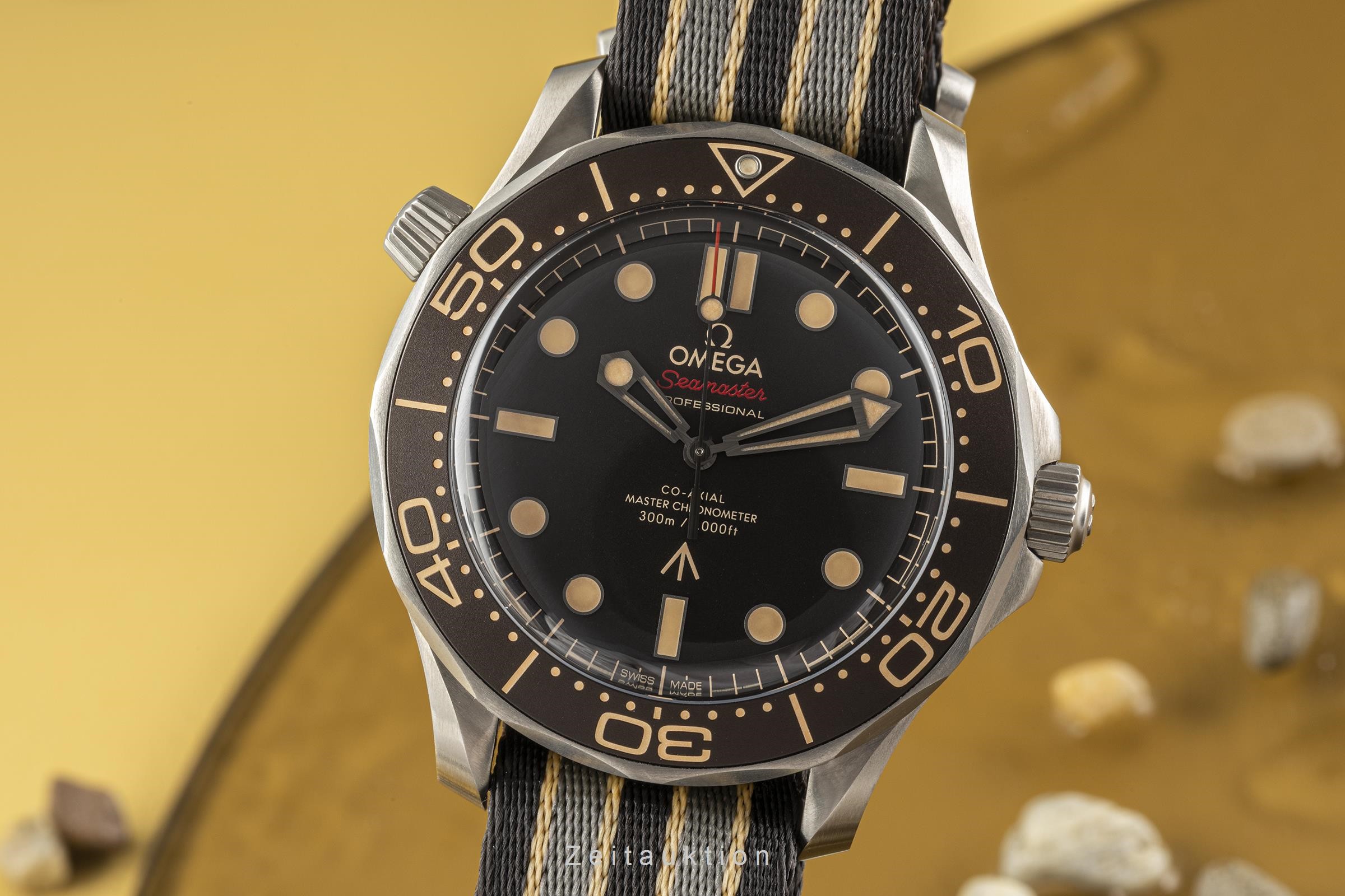 Omega Seamaster titanium automatic Kal. 8806 Ref. 210.92.42.20.01.001  | Zeitauktion