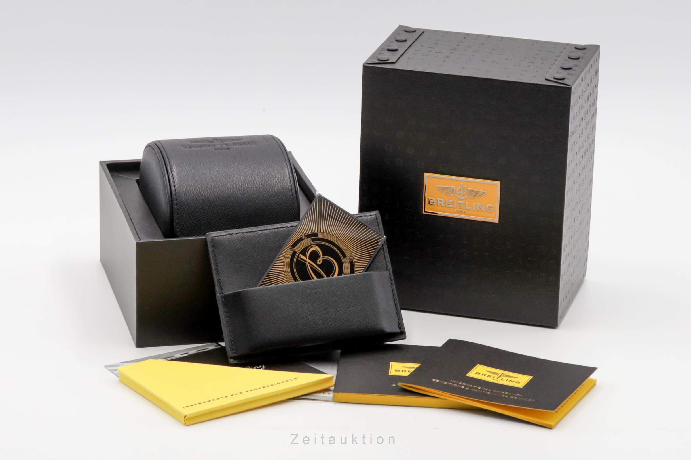 Breitling Avenger II chronograph steel automatic Kal. B13 Ref. A133811/BC32  | Zeitauktion