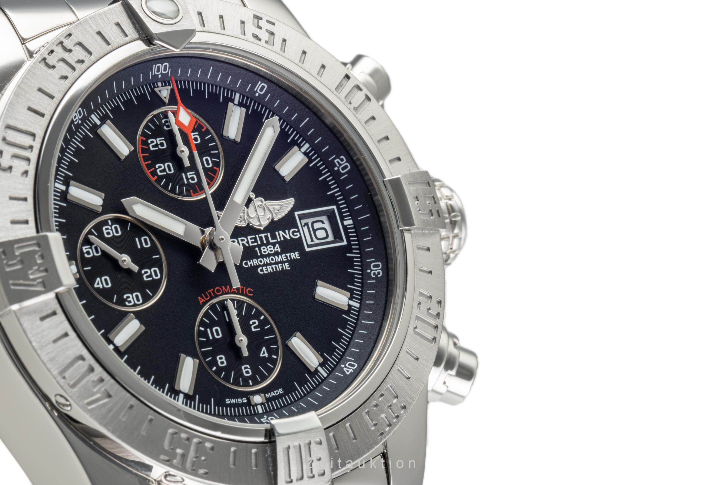 Breitling Avenger II chronograph steel automatic Kal. B13 Ref. A133811/BC32  | Zeitauktion