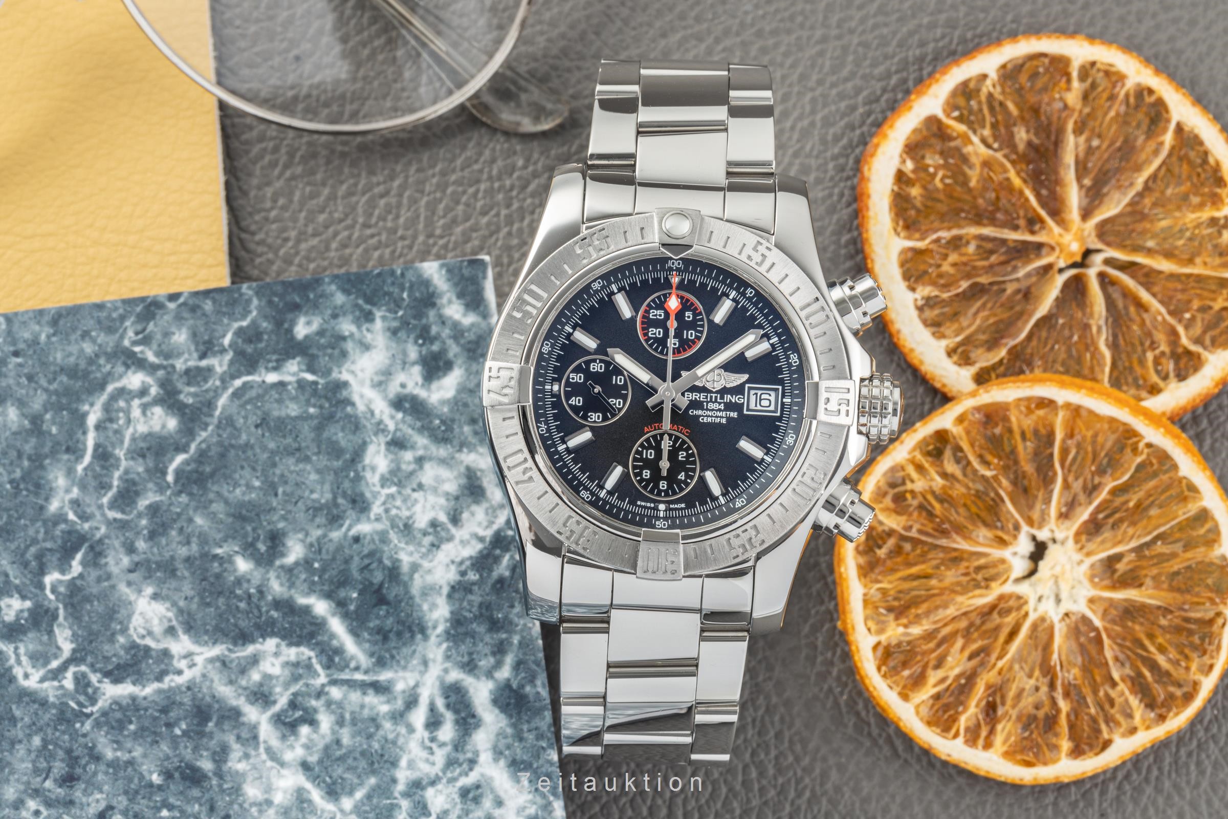 Breitling Avenger II chronograph steel automatic Kal. B13 Ref. A133811/BC32  | Zeitauktion