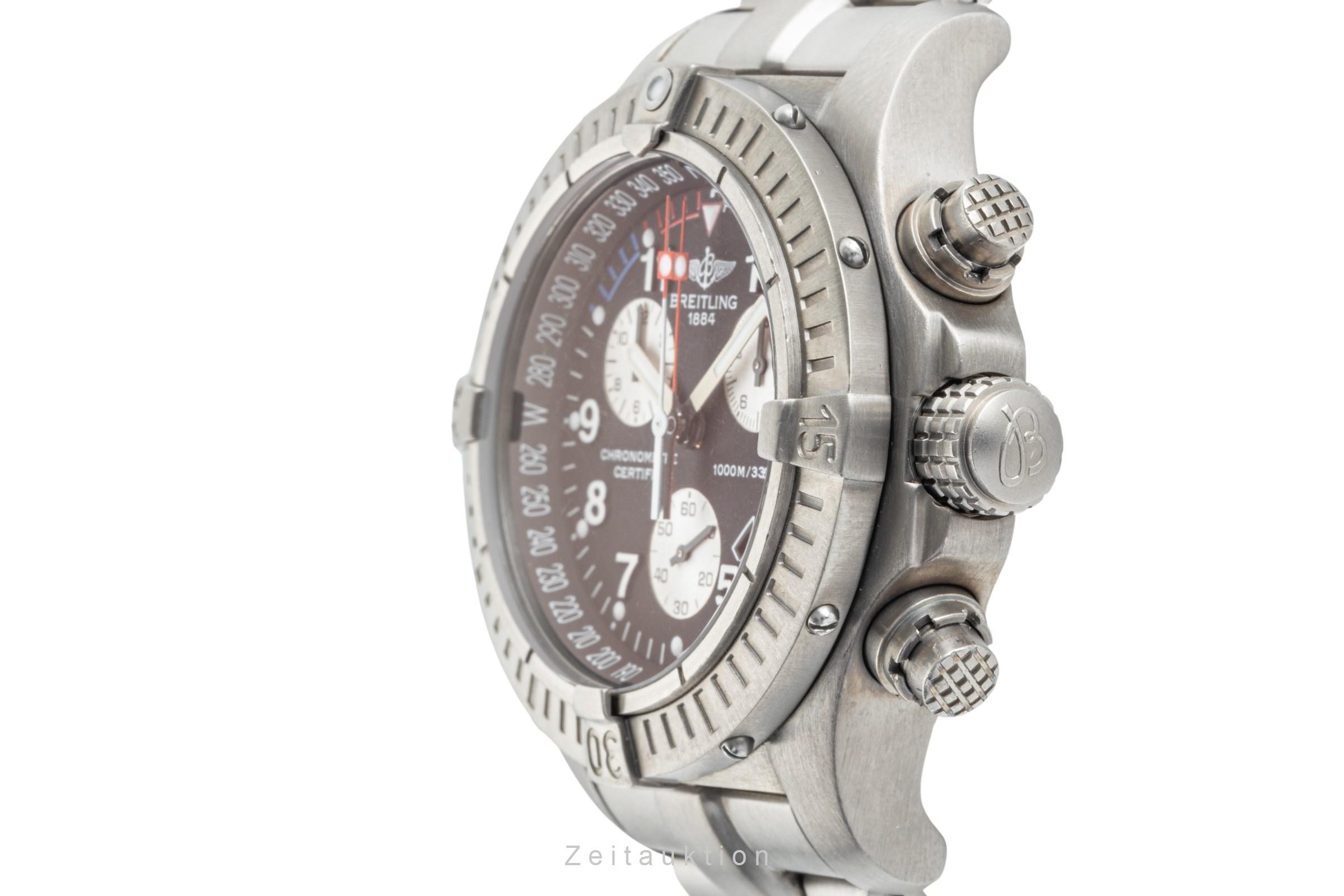 Breitling Avenger Chronograph Titan Quarz Kal. B73 Ref. E73360  