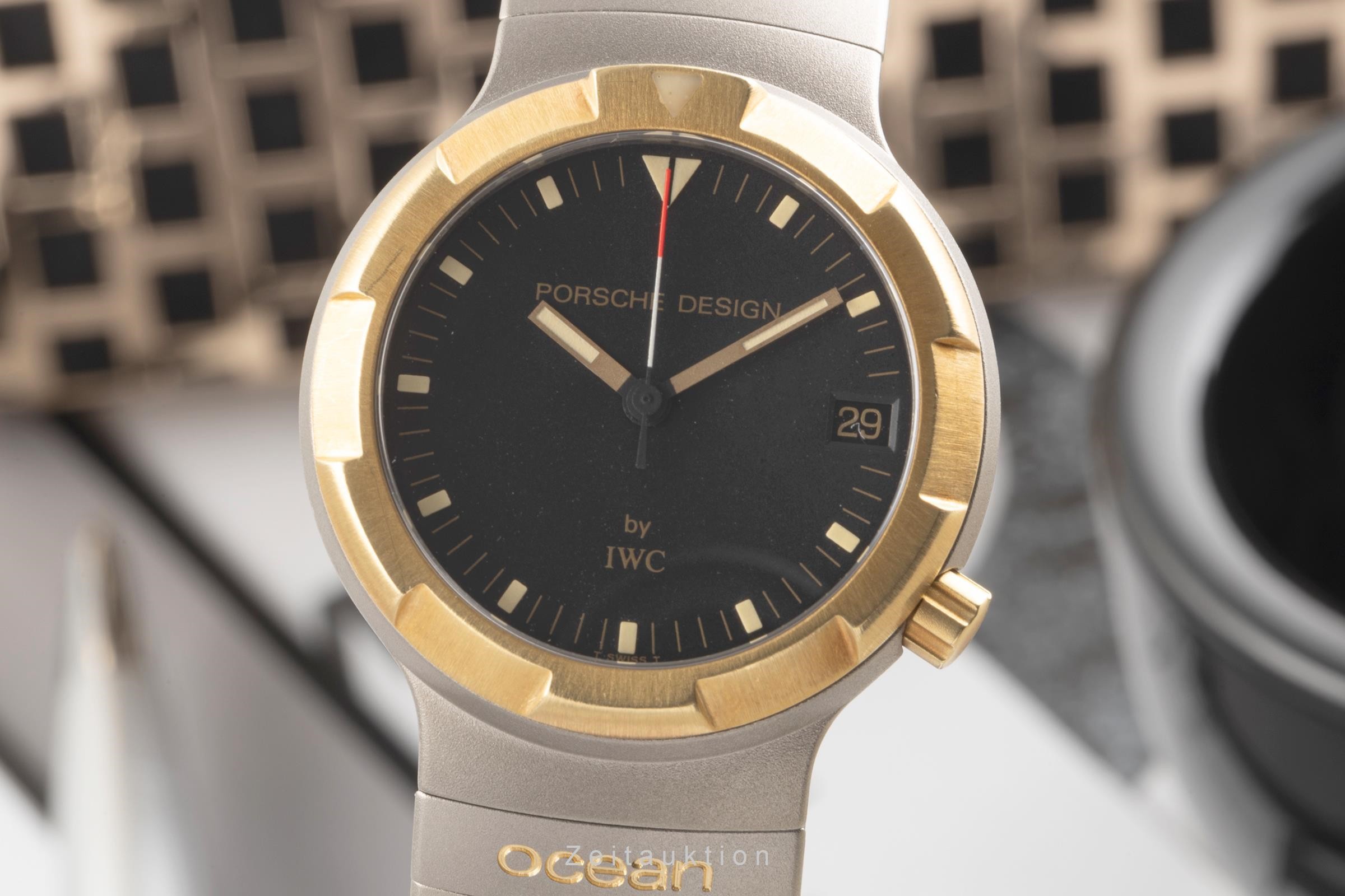 IWC Porsche Design Titan / Gold Automatik Kal. C.37522 Ref. IW352303  | Zeitauktion