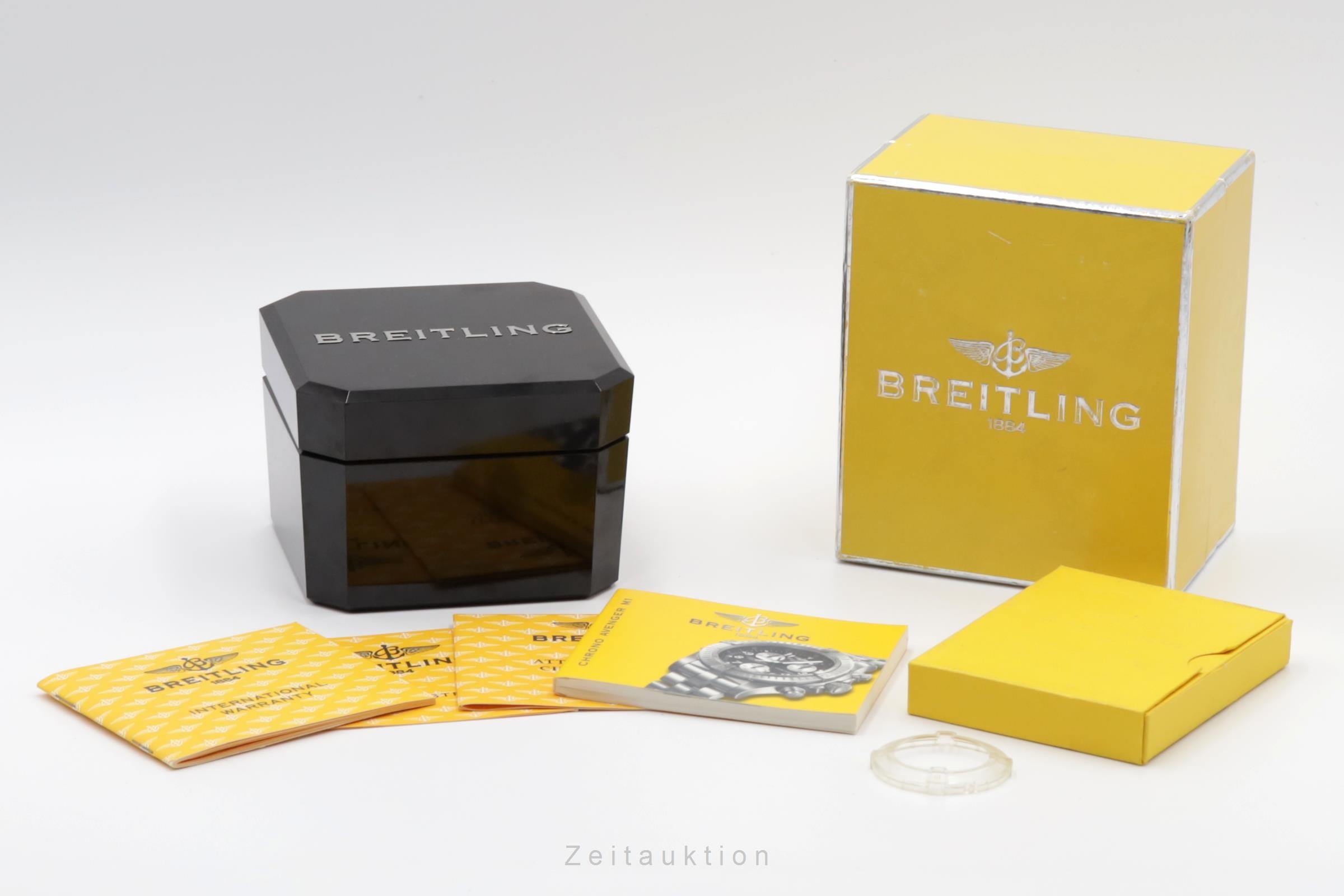 Breitling Avenger chronograph titanium quartz Kal. B73 Ref. E73360  | Zeitauktion