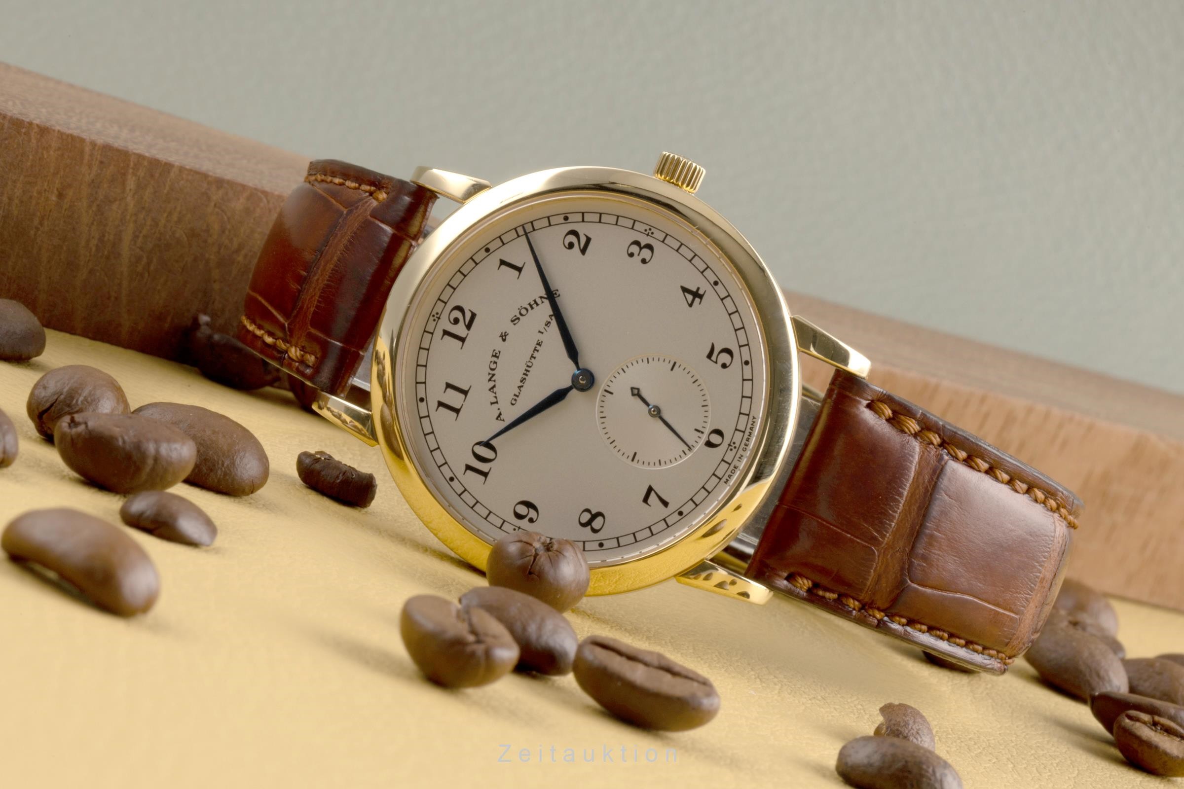 A. Lange & Söhne 1815 oro de 18 quilates cuerda manual Kal. L.941.1 Ref. 206.021  | Zeitauktion