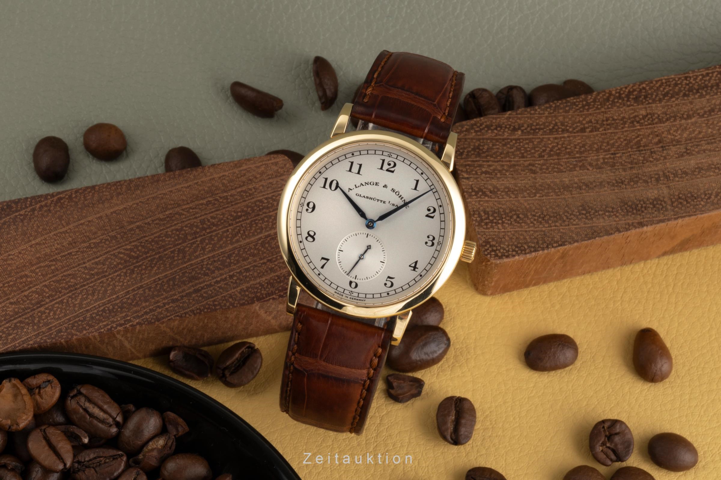 A. Lange & Söhne 1815 oro de 18 quilates cuerda manual Kal. L.941.1 Ref. 206.021  | Zeitauktion