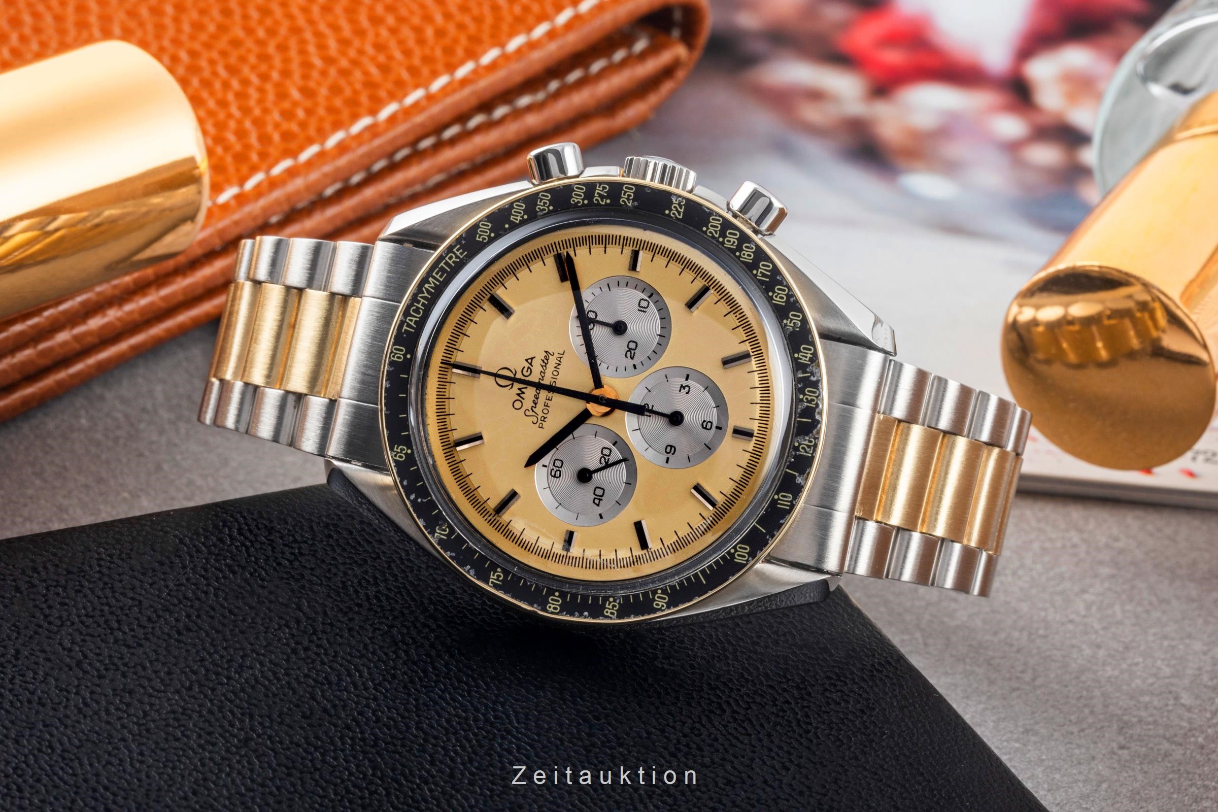 Omega Speedmaster Moonwatch Chronograph Stahl / Gold Handaufzug 
