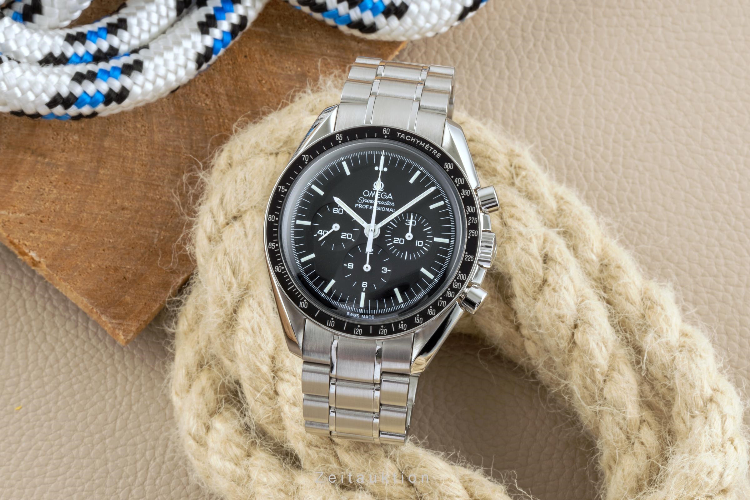 Omega Speedmaster Moonwatch chronograph steel manual winding Kal. 1861 Ref. 3570.50.00  | Zeitauktion