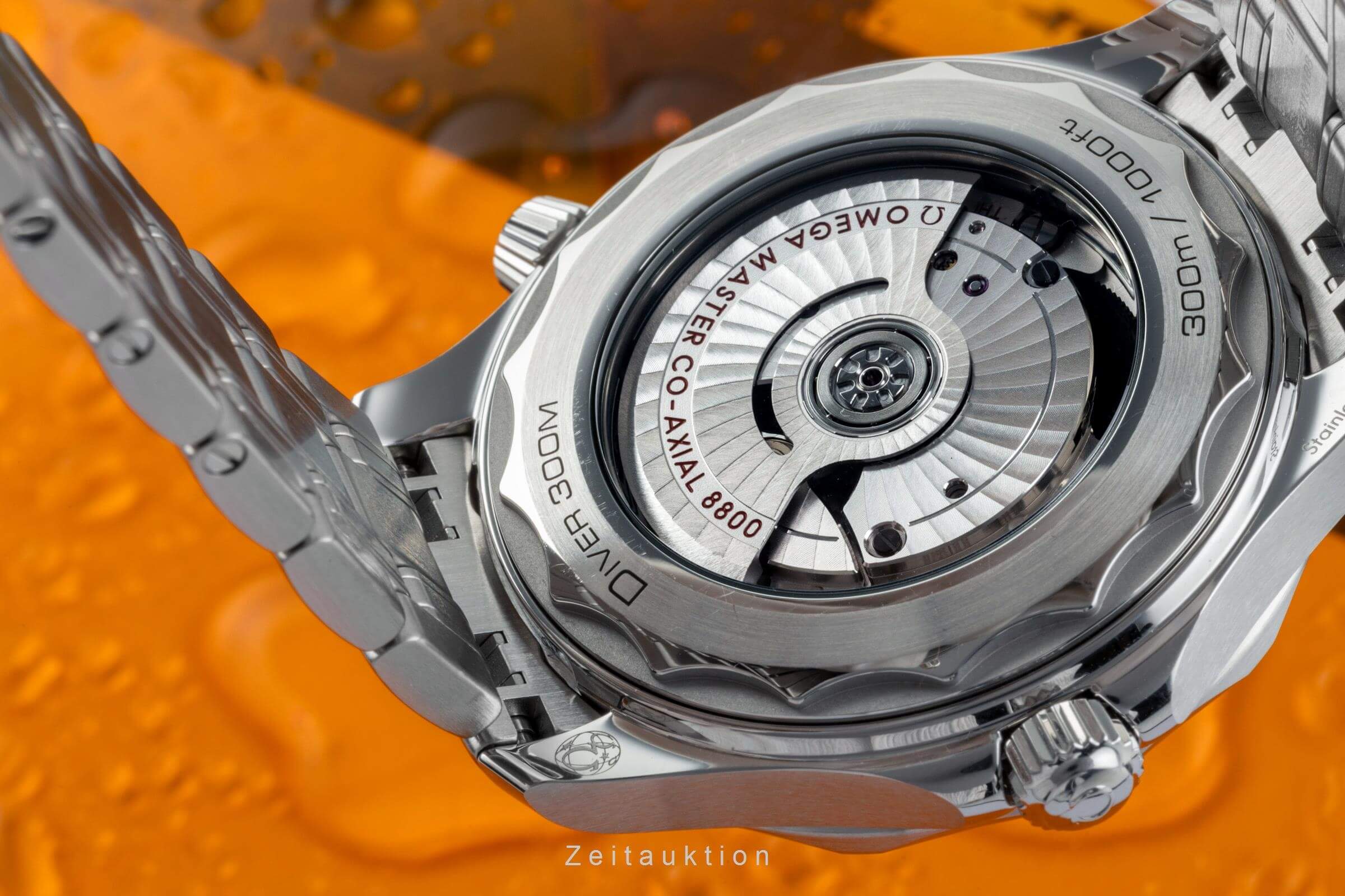 Omega Seamaster steel automatic Kal. 8800 Ref. 210.30.42.20.10.001  | Zeitauktion