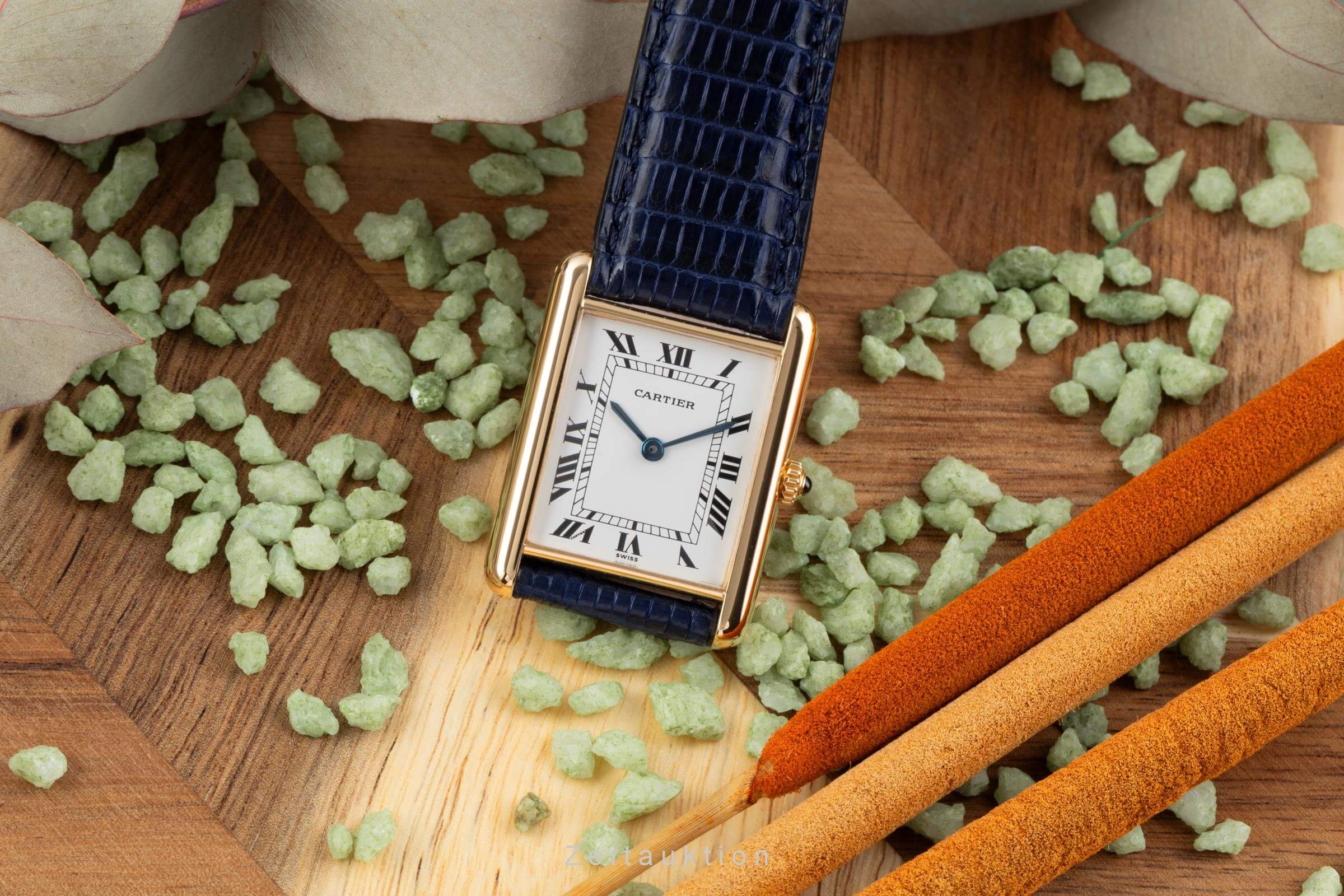 Cartier Tank 18 ct gold quartz Kal. 690 Ref. 88105  | Zeitauktion