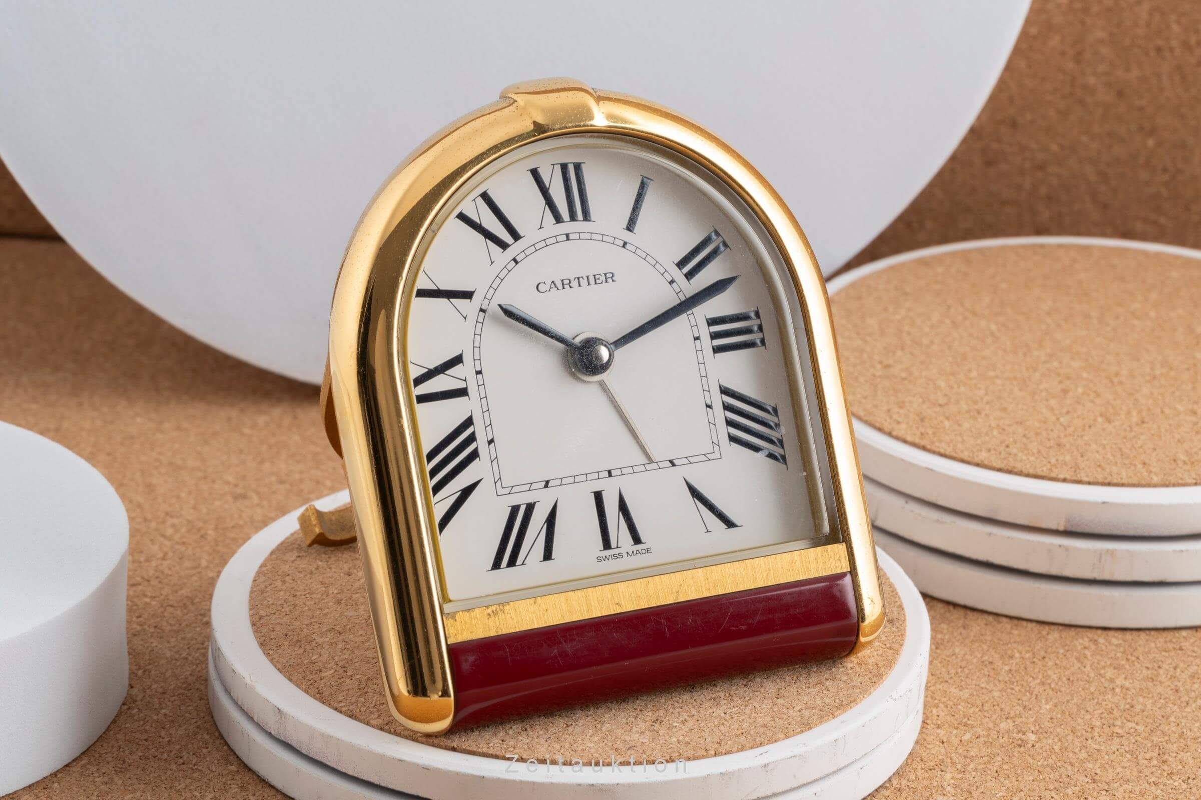 Cartier * laiton doré quartz Kal. 235/245 Ref. 6602  | Zeitauktion