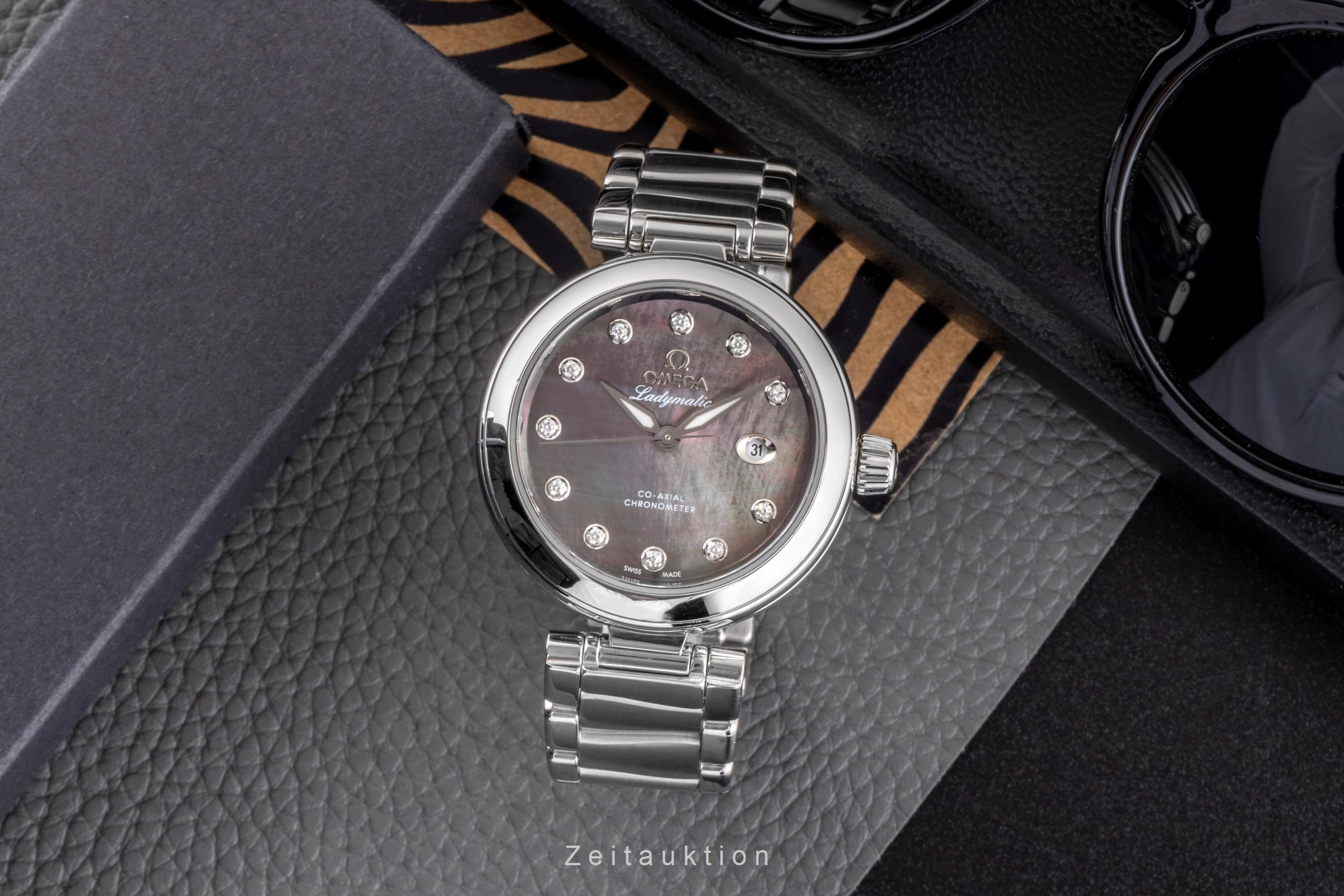 Omega Ladymatic acero automático Kal. 8520 Ref. 425.30.34.20.57.004  | Zeitauktion