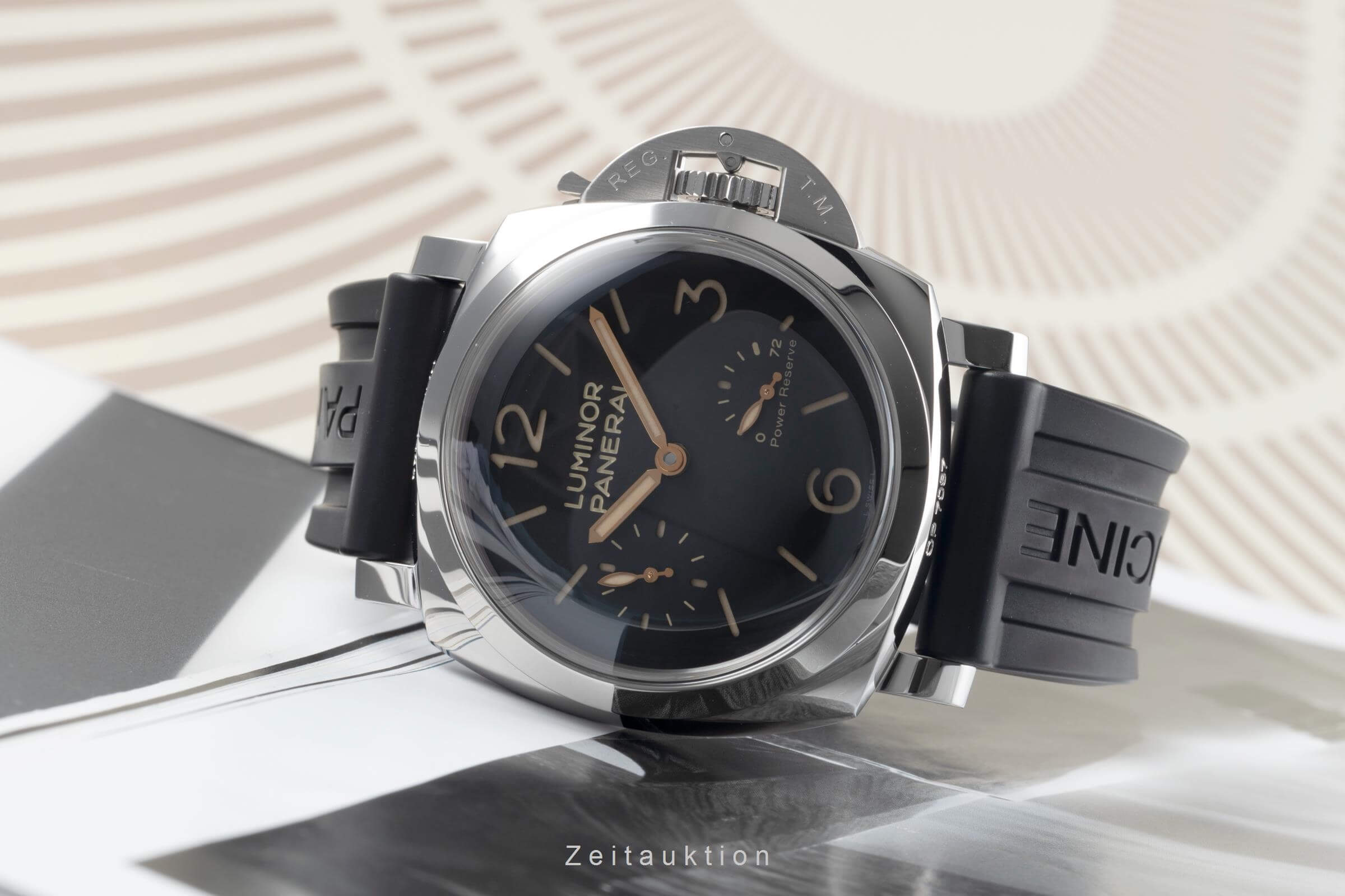 Panerai Luminor  Stahl Handaufzug Kal. P.3002 Ref. PAM00423  | Zeitauktion