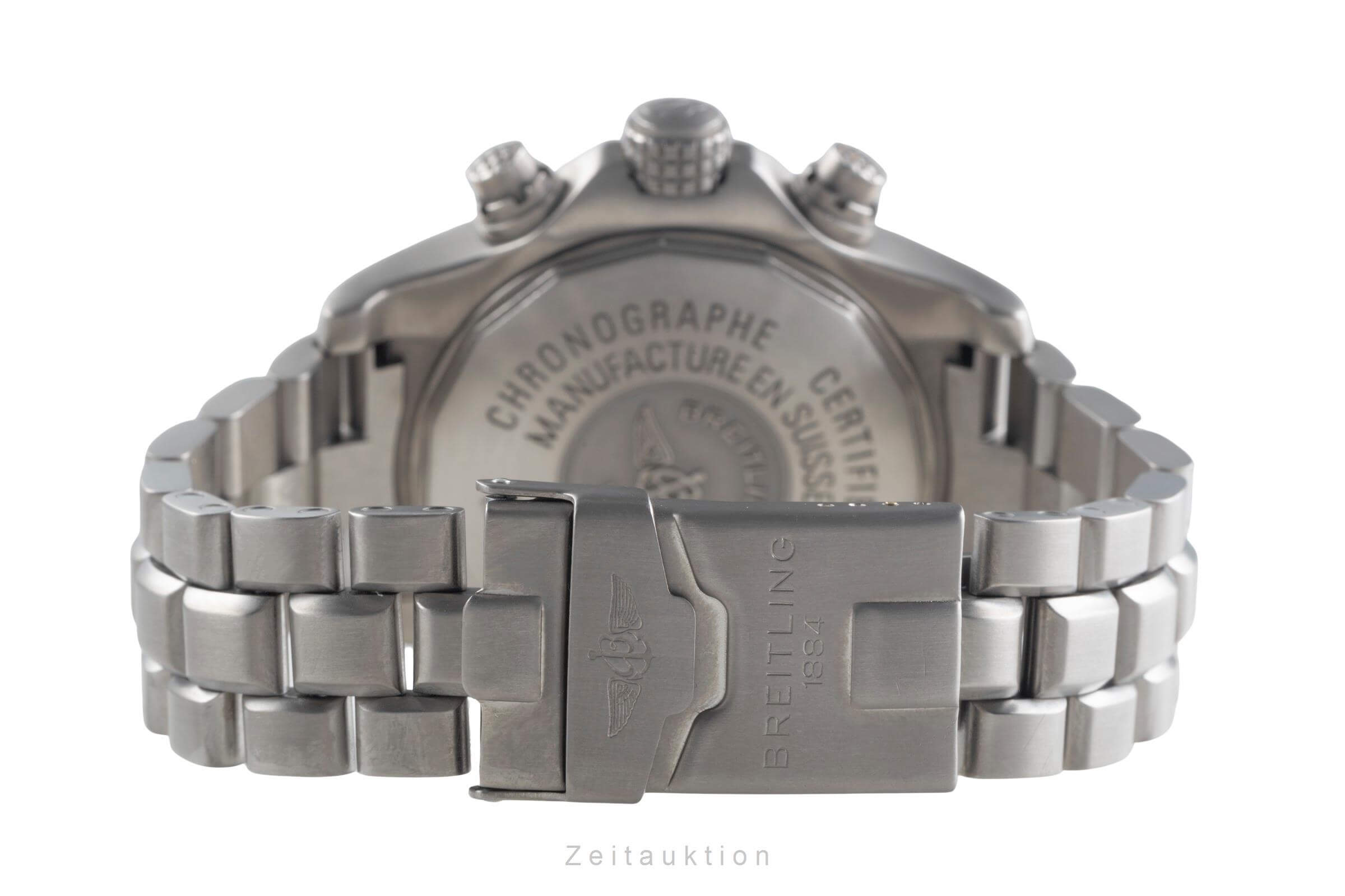 Breitling Avenger chronograph titanium quartz Kal. B73 Ref. E73360  | Zeitauktion