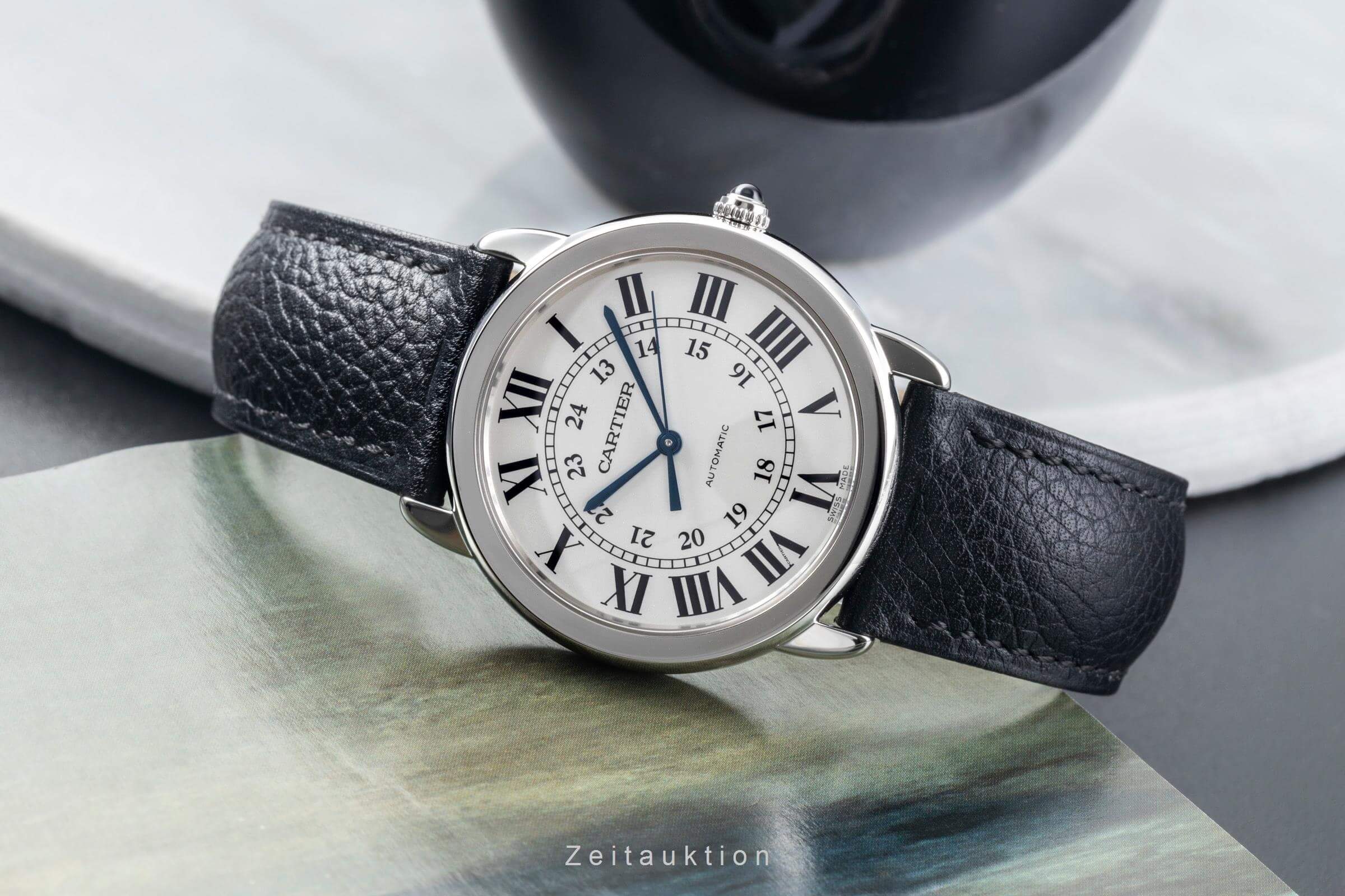 Cartier Ronde Solo steel automatic Kal. 076 Ref. WSRN0021  | Zeitauktion