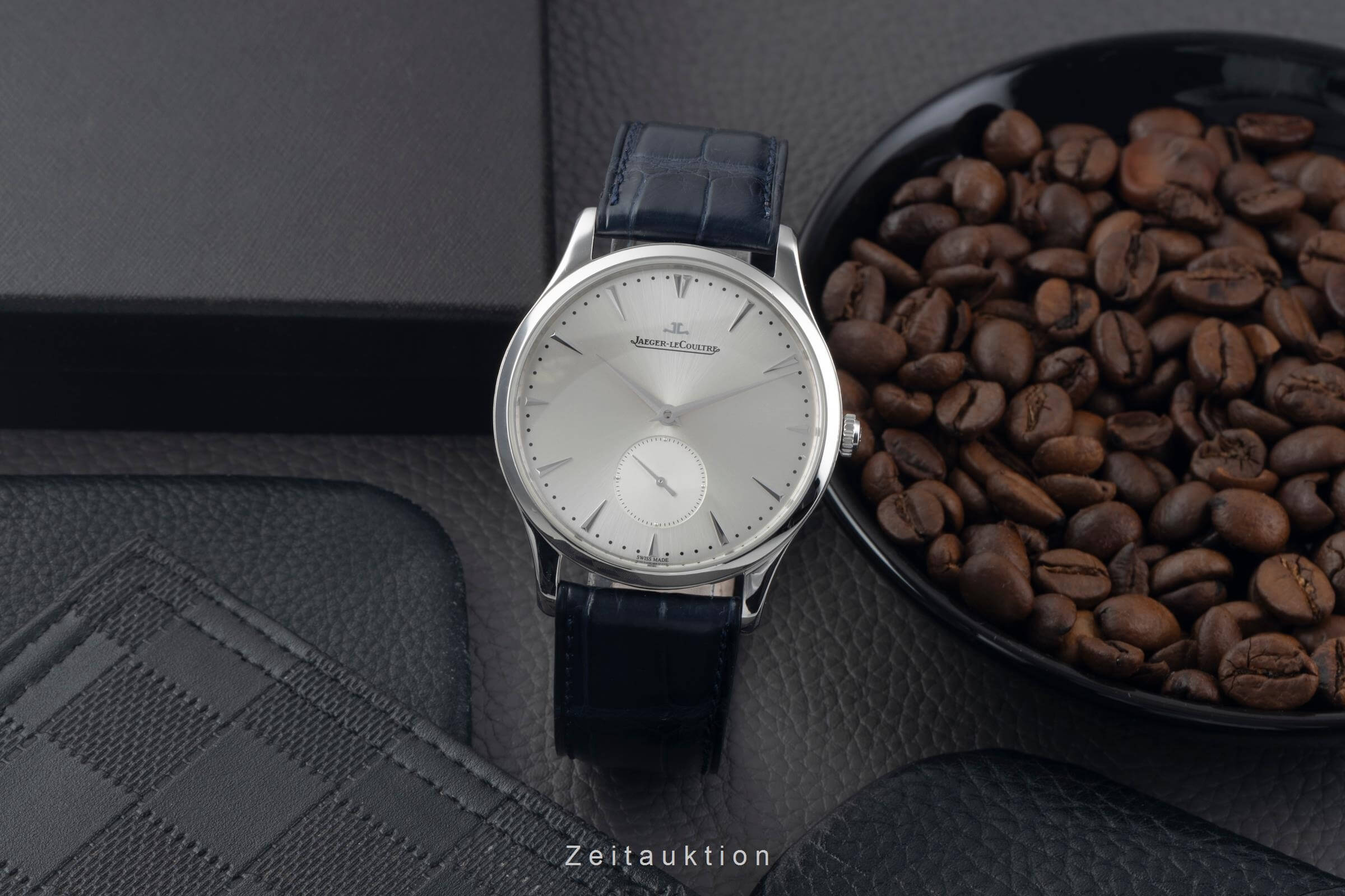 Jaeger-LeCoultre Master Ultra Thin acciaio automatismo Kal. 896 Ref. Q1358420  174.8.90.S  | Zeitauktion