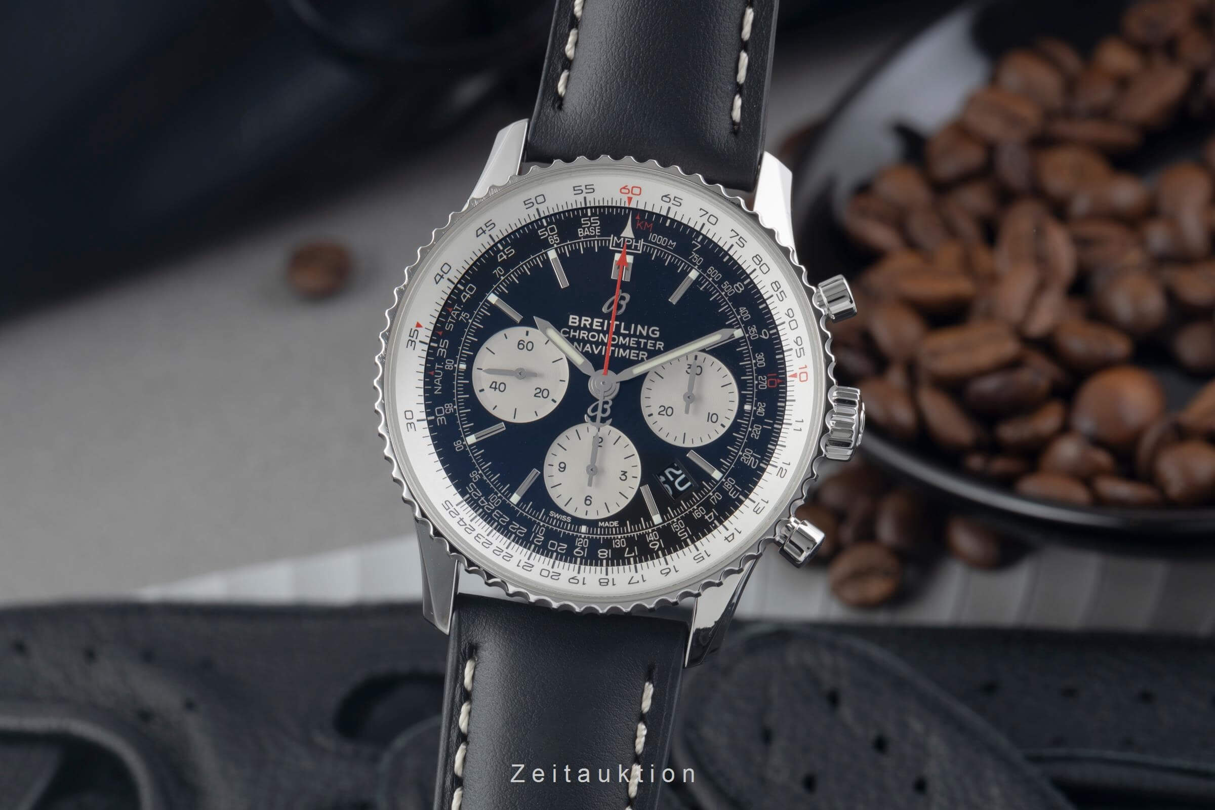 Breitling Navitimer 01 Chronograph Stahl Automatik Kal. B01 Ref. AB0121211B1P1  | Zeitauktion