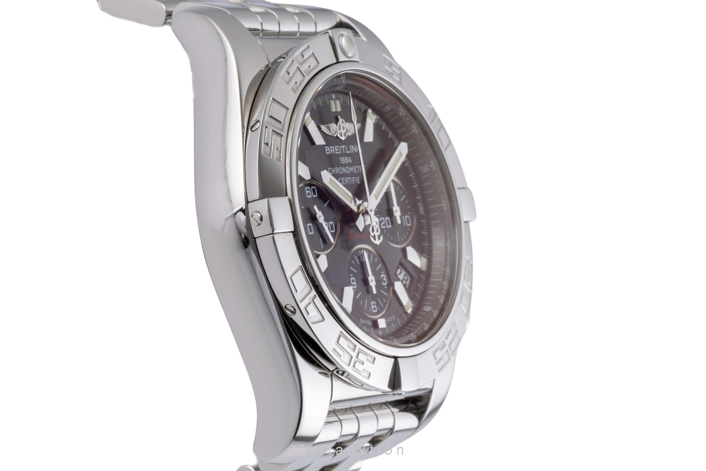 Breitling Chronomat 44 cronografo acciaio automatismo Kal. B01 Ref. AB0110,  AB011M24PA  | Zeitauktion