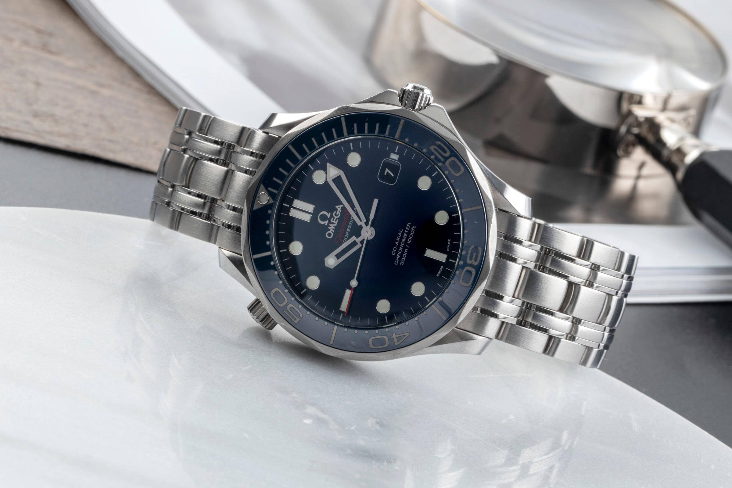 Omega Seamaster steel automatic Kal. 2500 Ref. 212.30.41.20.03.001  | Zeitauktion