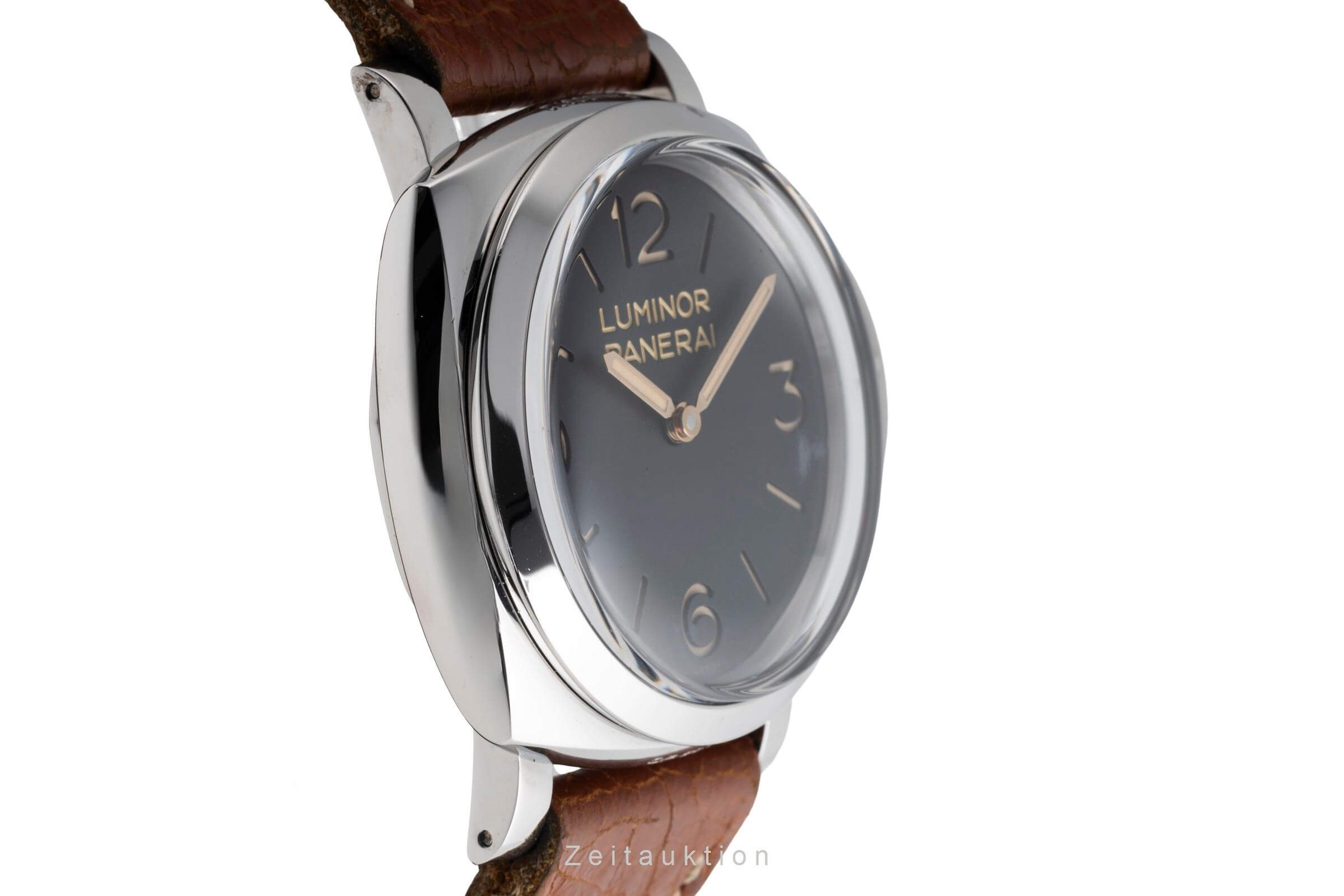 Panerai Luminor  steel manual winding Kal. P.3000 Ref. PAM00372  | Zeitauktion