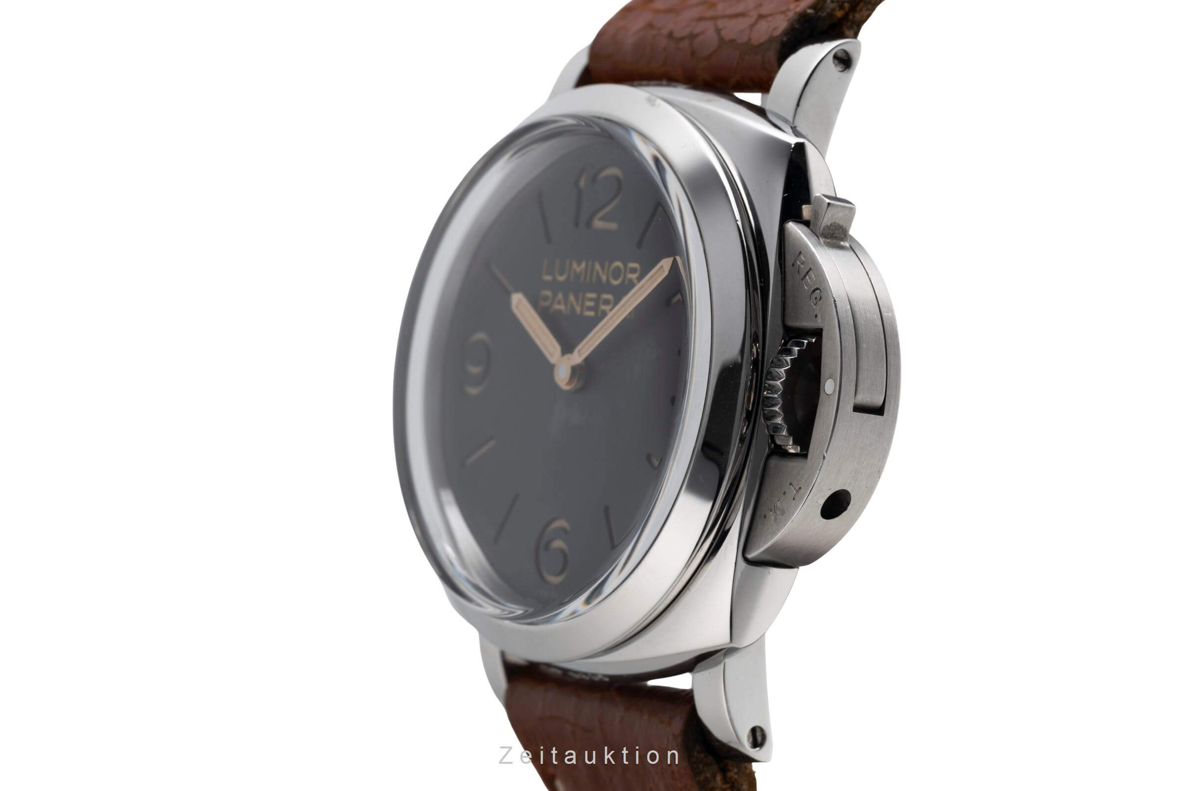 Panerai Luminor  steel manual winding Kal. P.3000 Ref. PAM00372  | Zeitauktion