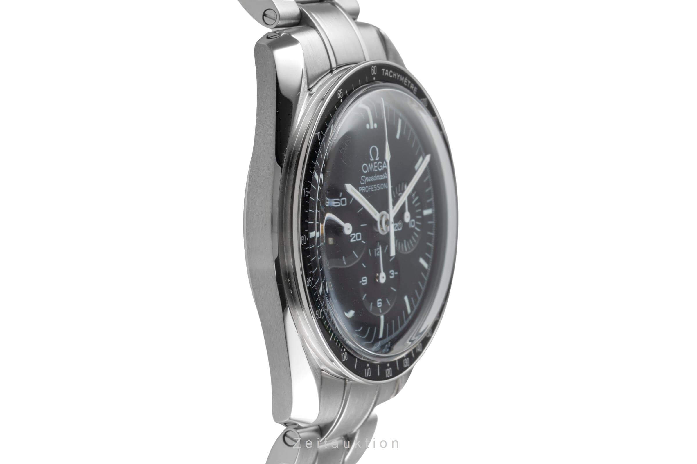 Omega Speedmaster Moonwatch chronographe acier à remontage manuel Kal. 1861 Ref. 311.30.42.30.01.005  | Zeitauktion