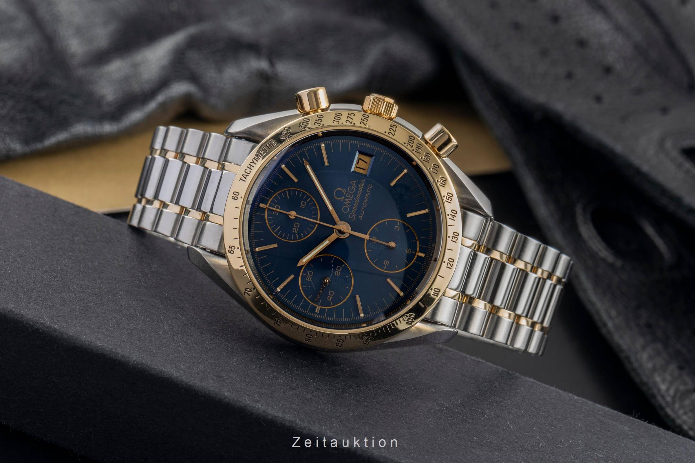 Omega Speedmaster Date cronografo acciaio / oro automatismo Kal. 1155 Ref. 3311.80  | Zeitauktion