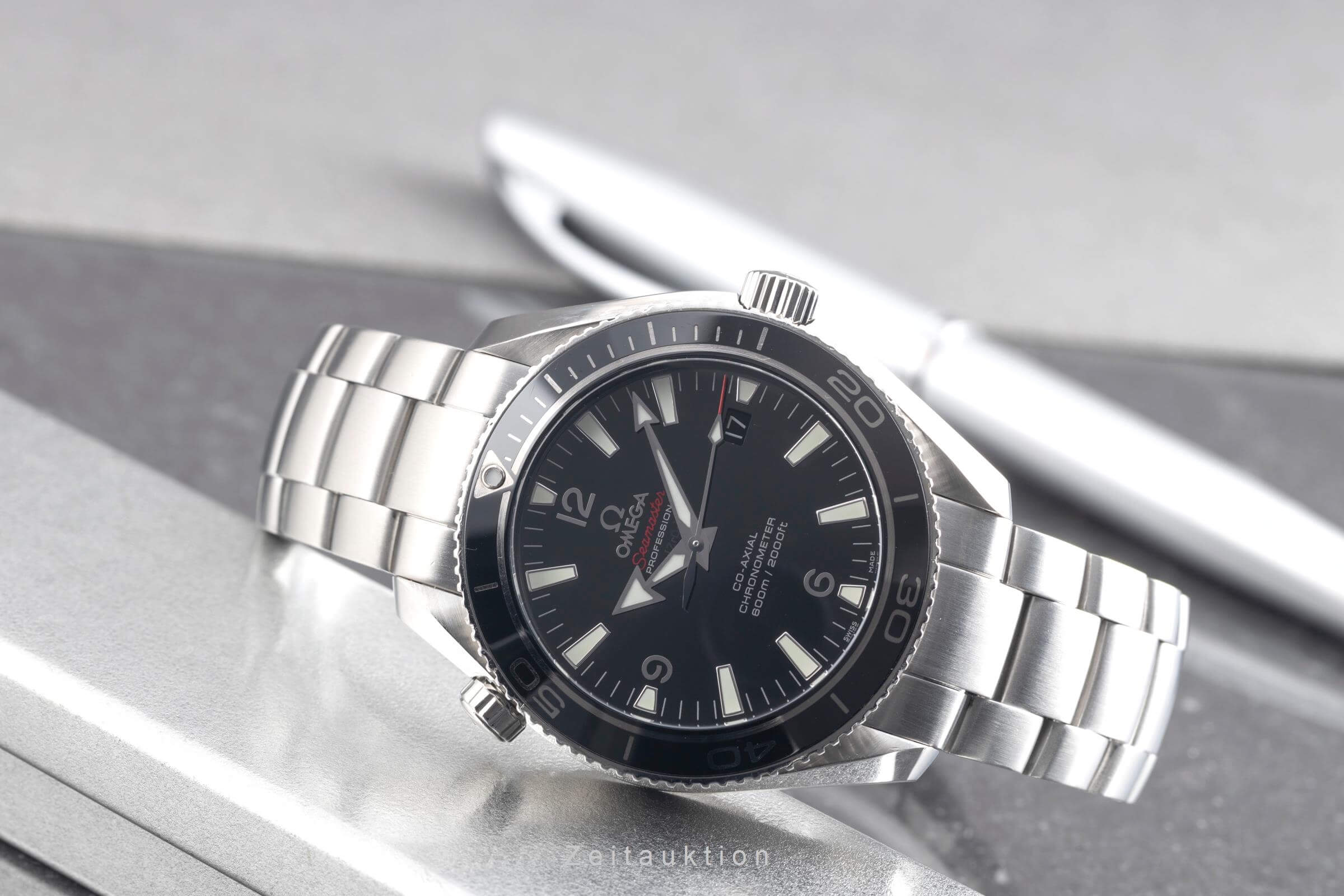 Omega Seamaster acciaio automatismo Kal. 2500C Ref. 222.30.42.20.01.001 LIMITED EDITION | Zeitauktion