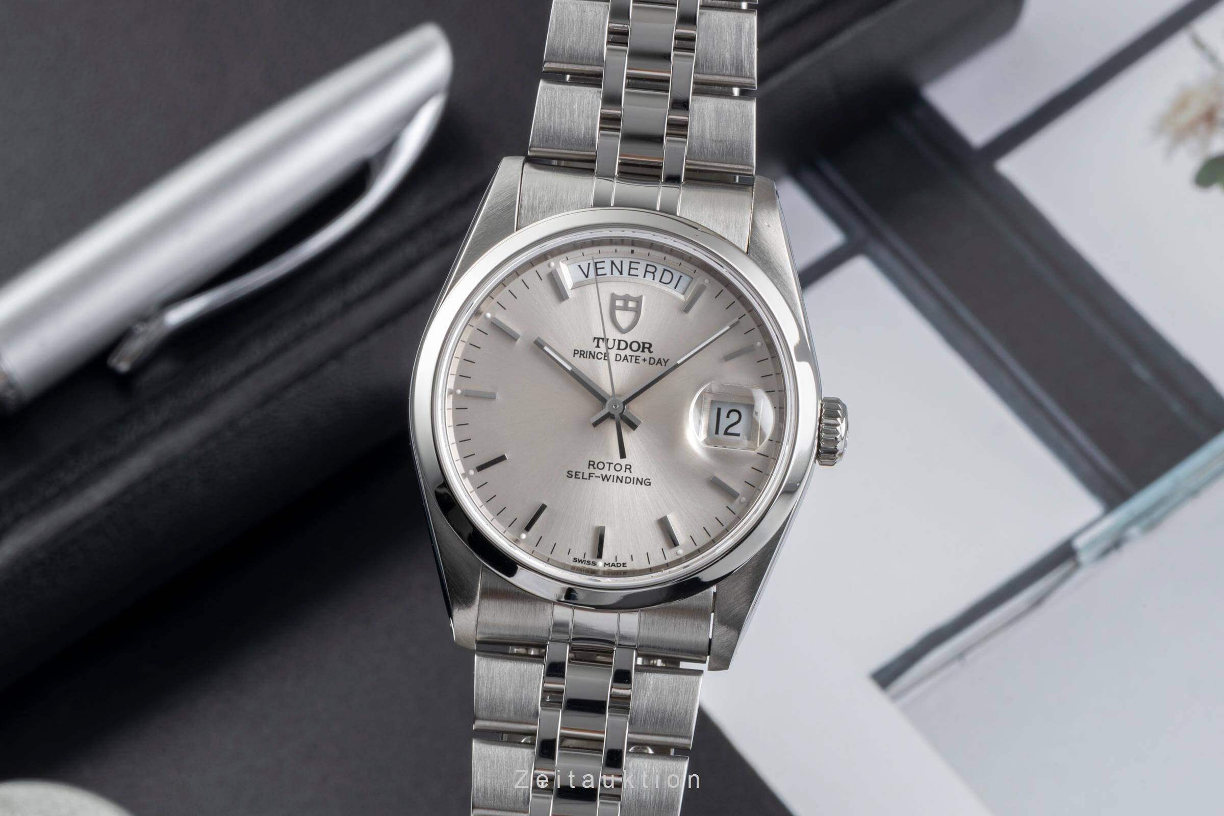 Tudor Date-Day acciaio automatismo Ref. 76200  | Zeitauktion